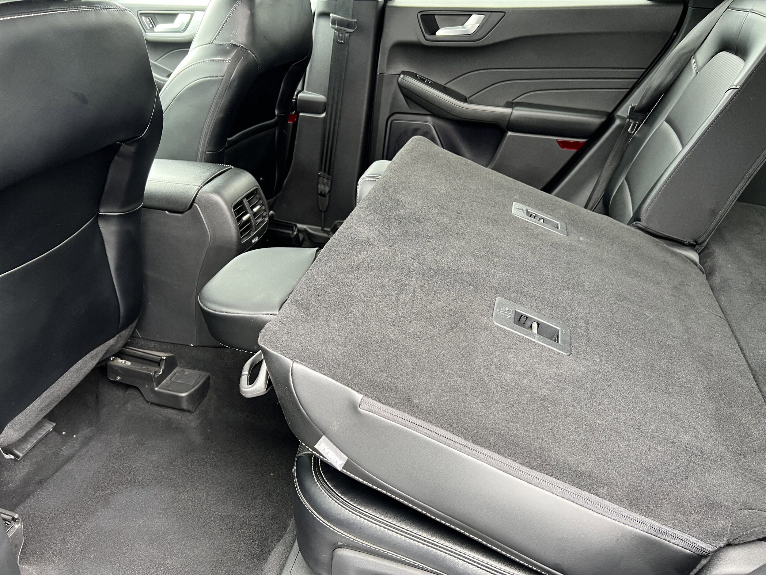 2024 Ford Escape Platinum - Photo 14