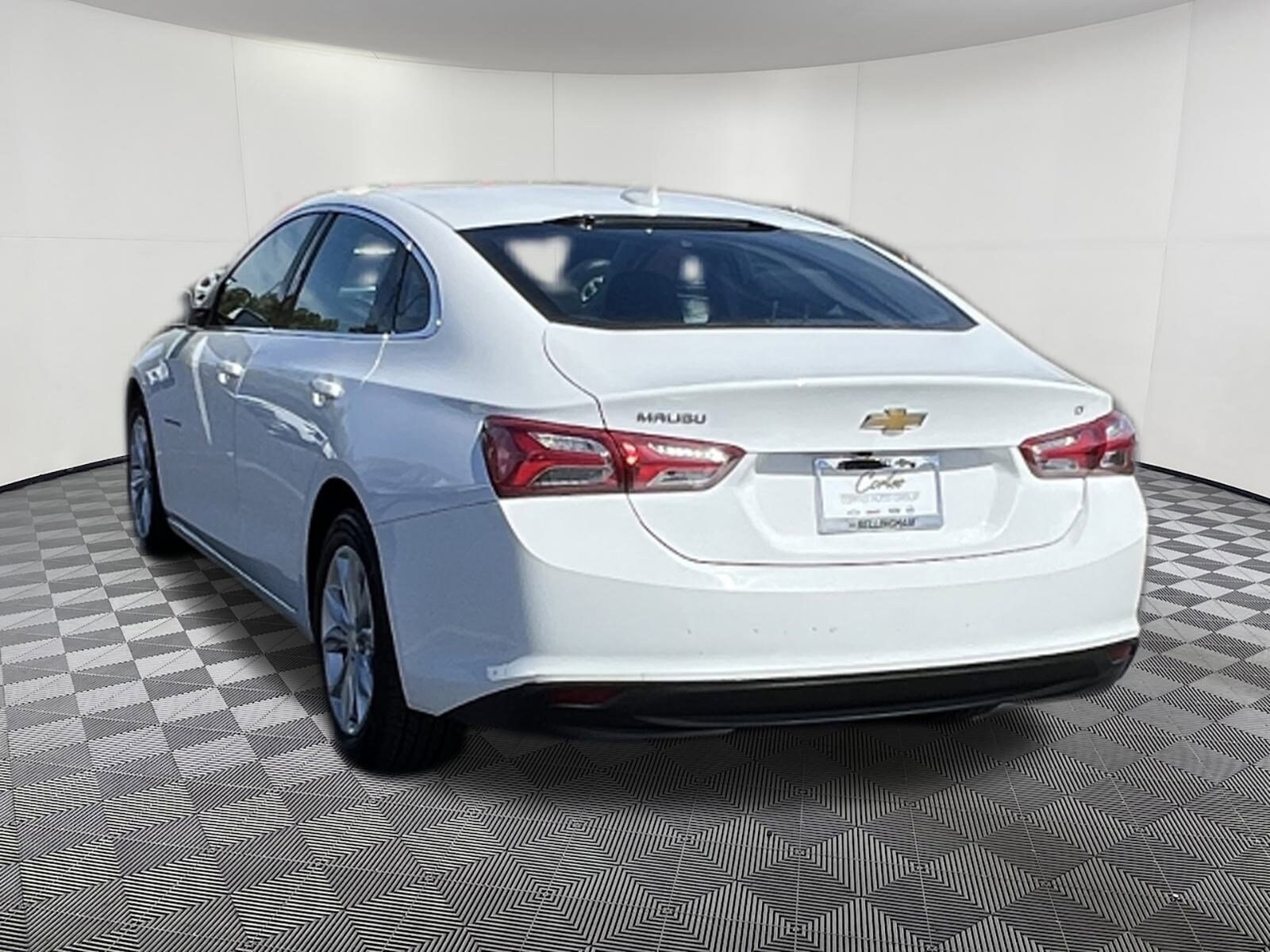 2021 Chevrolet Malibu 1LT photo 4