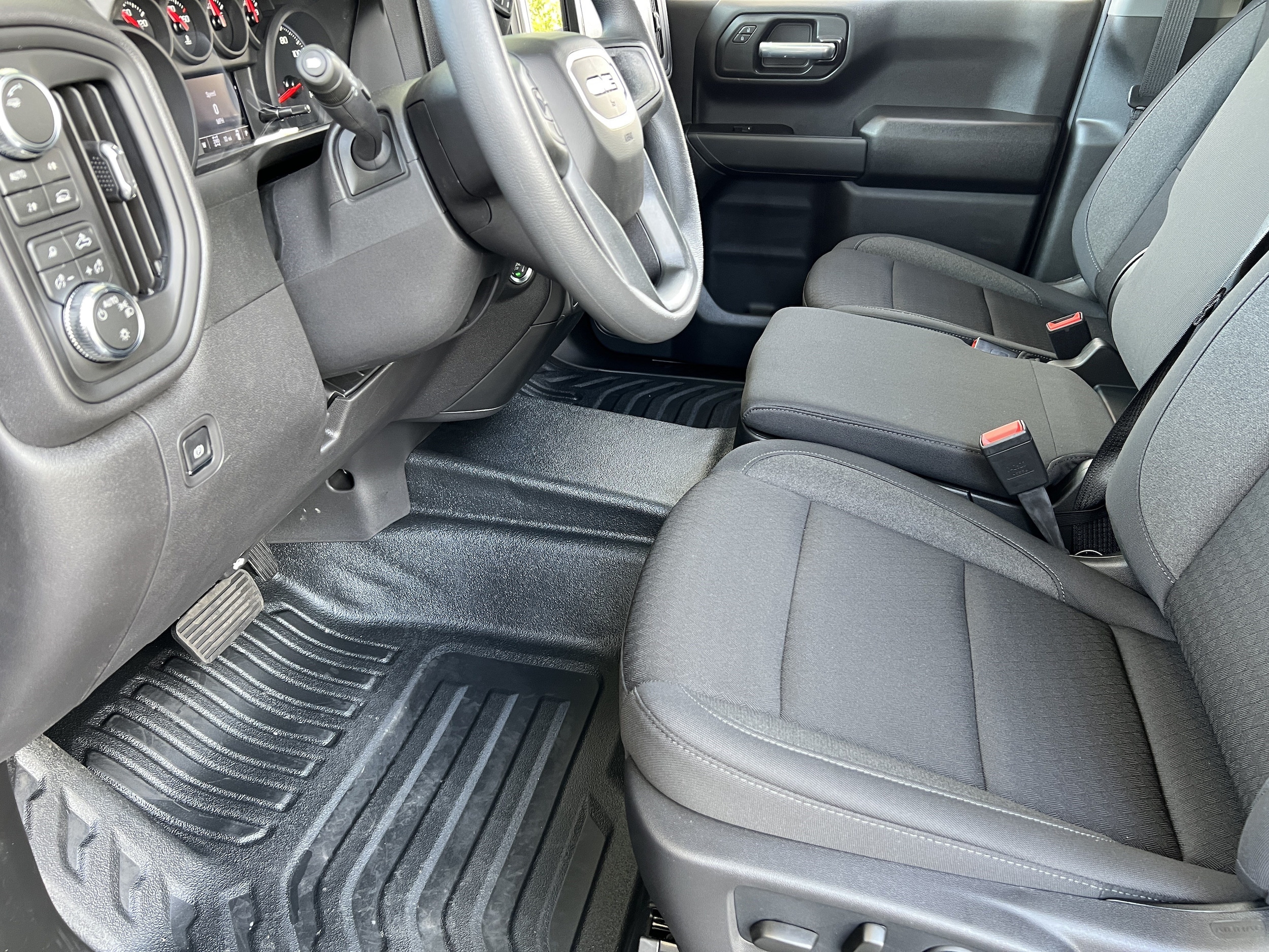 2026 GMC Sierra 1500 Pro - Photo 13