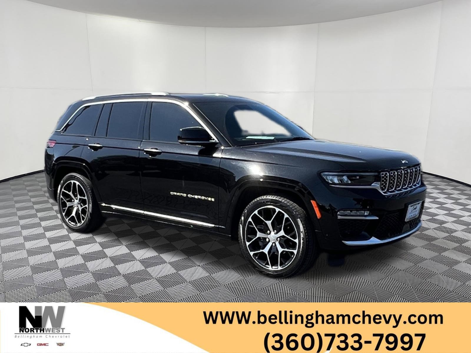 2023 Jeep Grand Cherokee Summit Reserve's photo