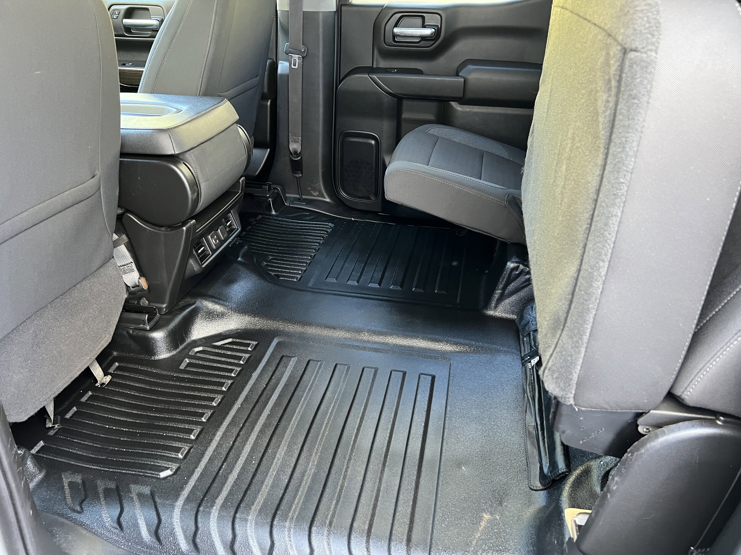 2022 Chevrolet Silverado 1500 Limited LT - Photo 16