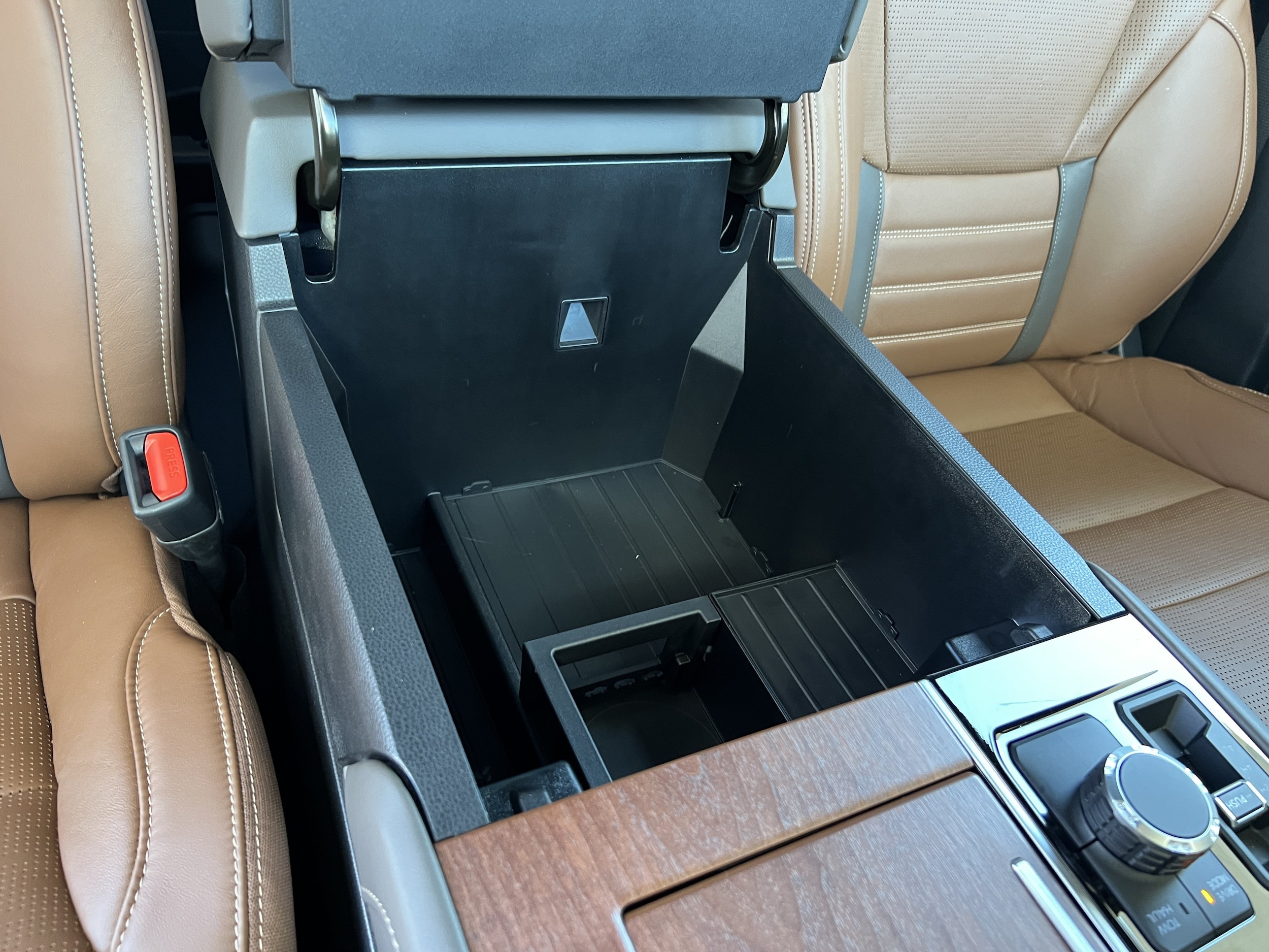 2025 Toyota Tundra 1794 Edition - Photo 22