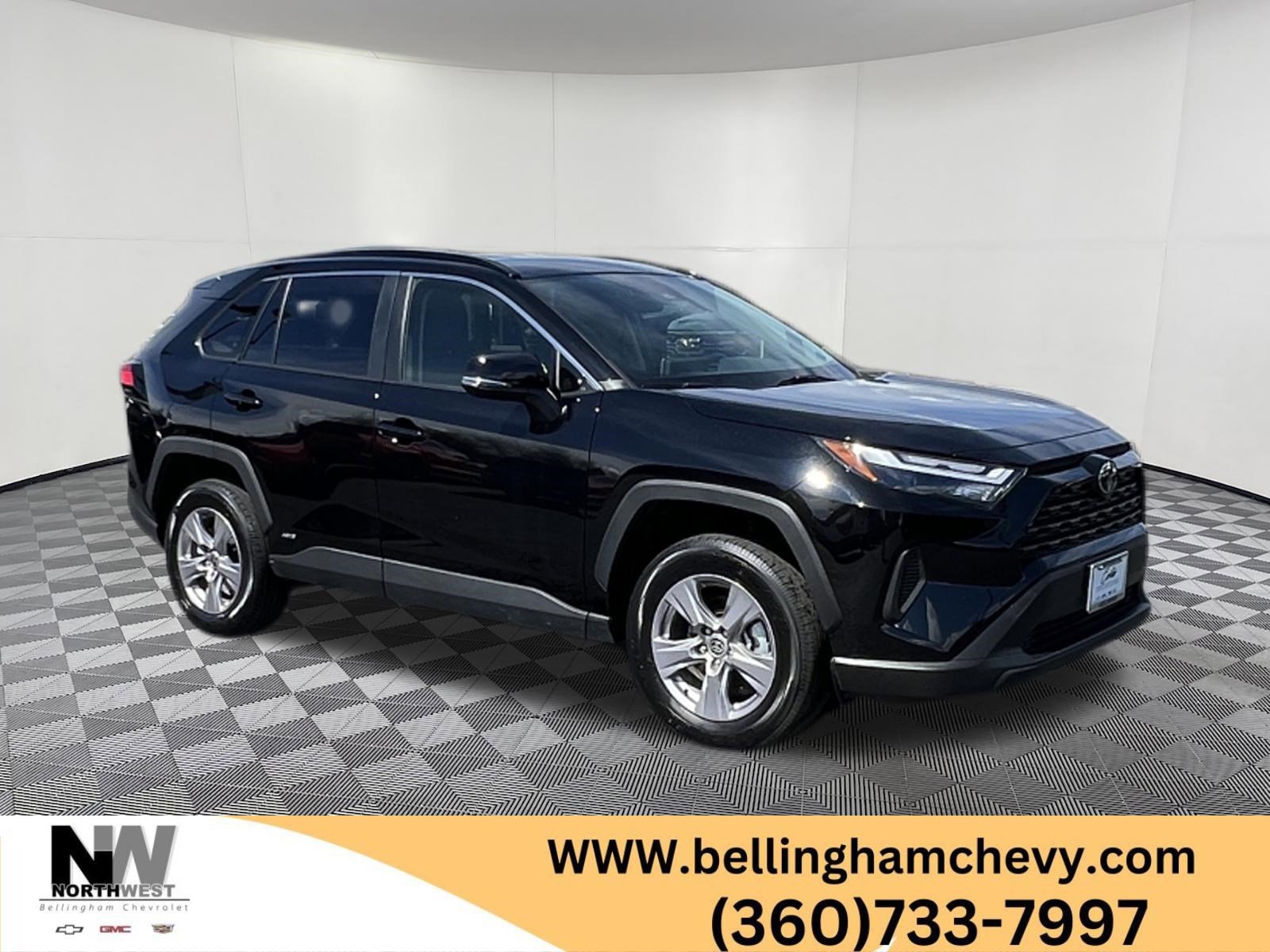 2025 Toyota RAV4 Hybrid XLE AWD's photo