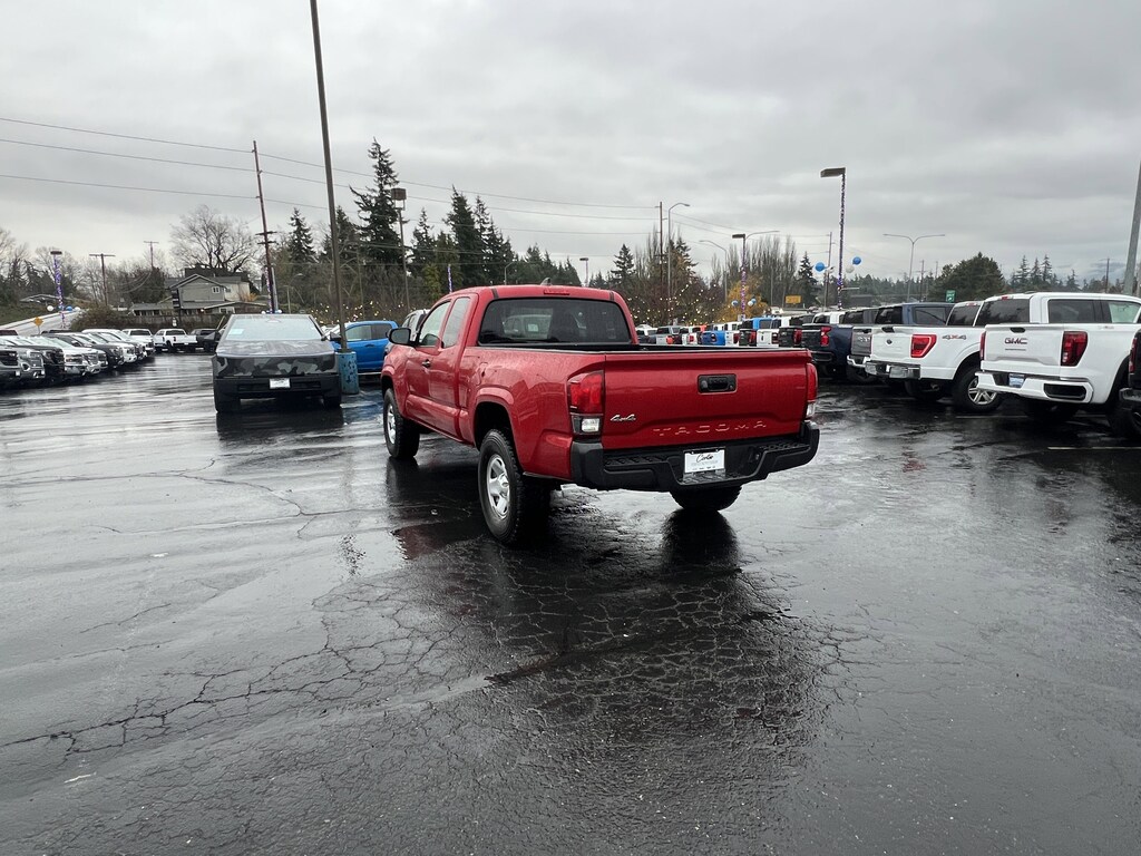 Used 2022 Toyota Tacoma 4WD SR Truck Access Cab
