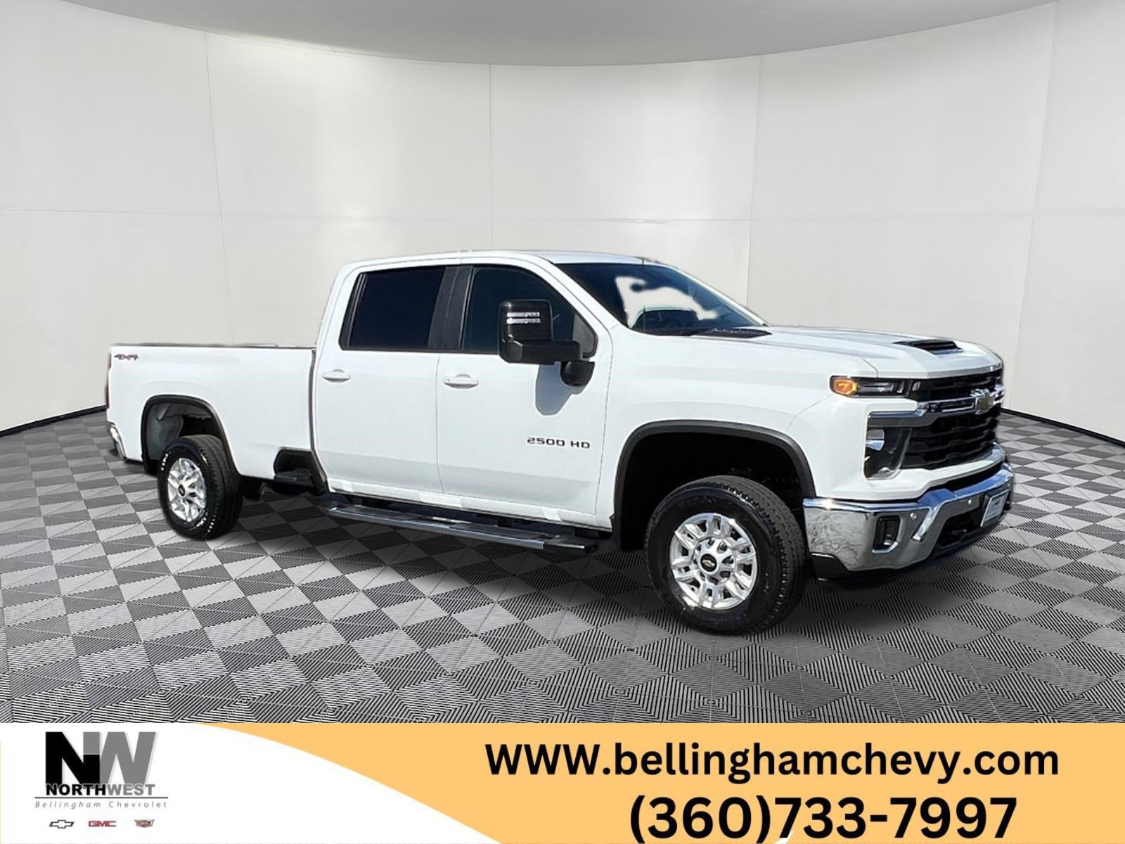 2025 Chevrolet Silverado HD LT 4WD Crew Cab Standard Box's photo