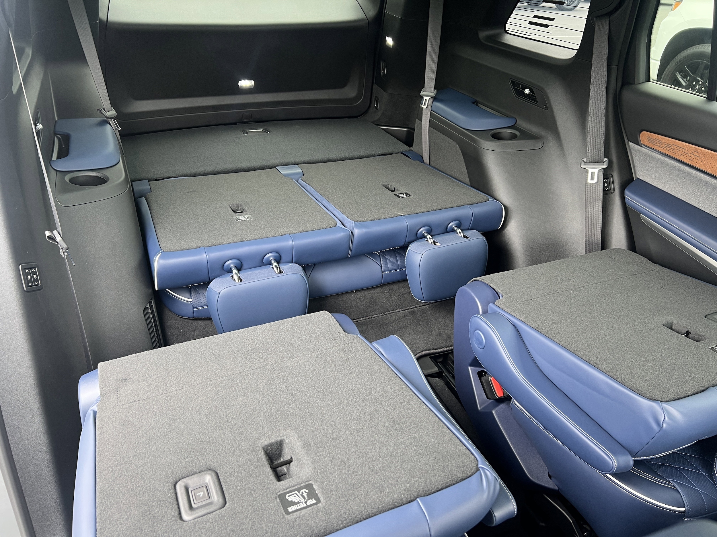 2026 Cadillac VISTIQ Premium Luxury - Photo 25
