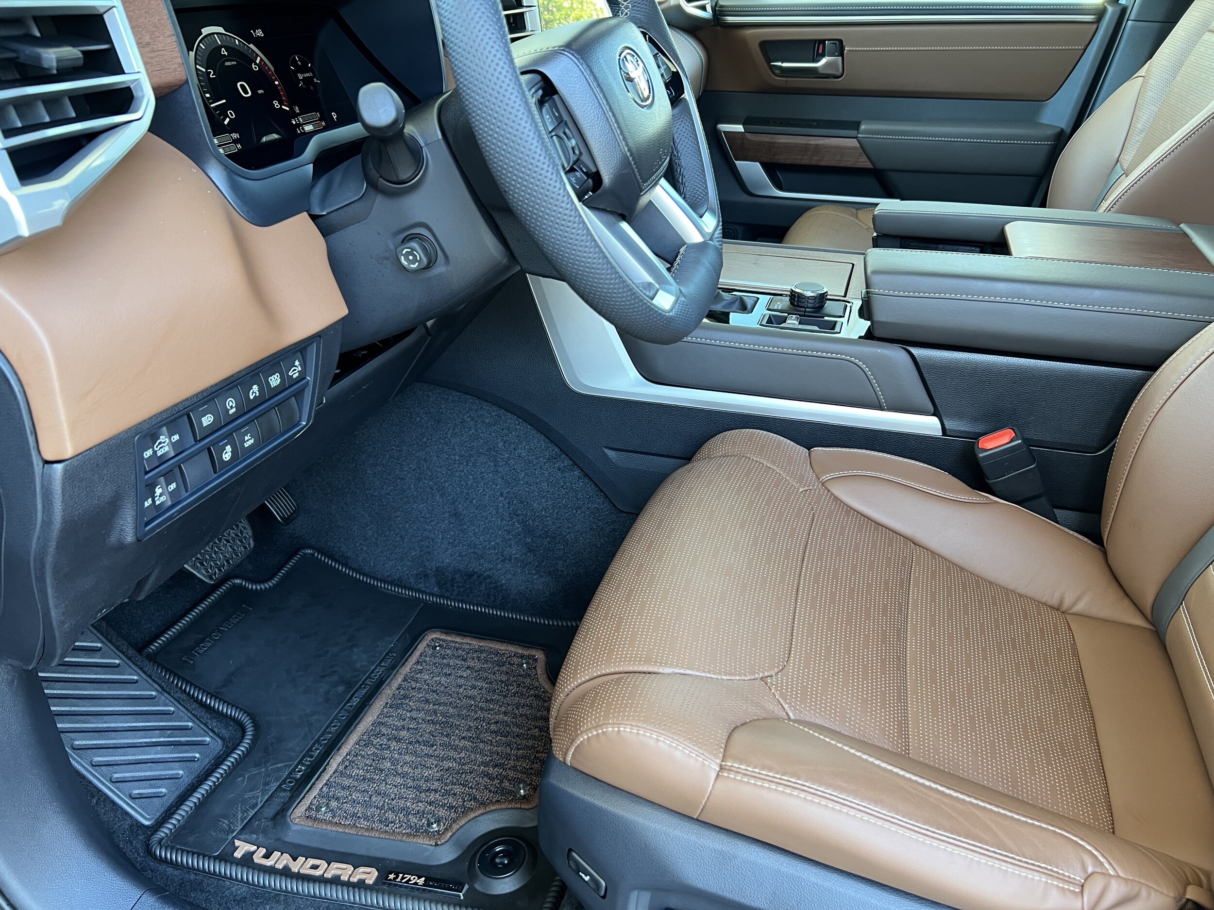 2025 Toyota Tundra 1794 Edition - Photo 14