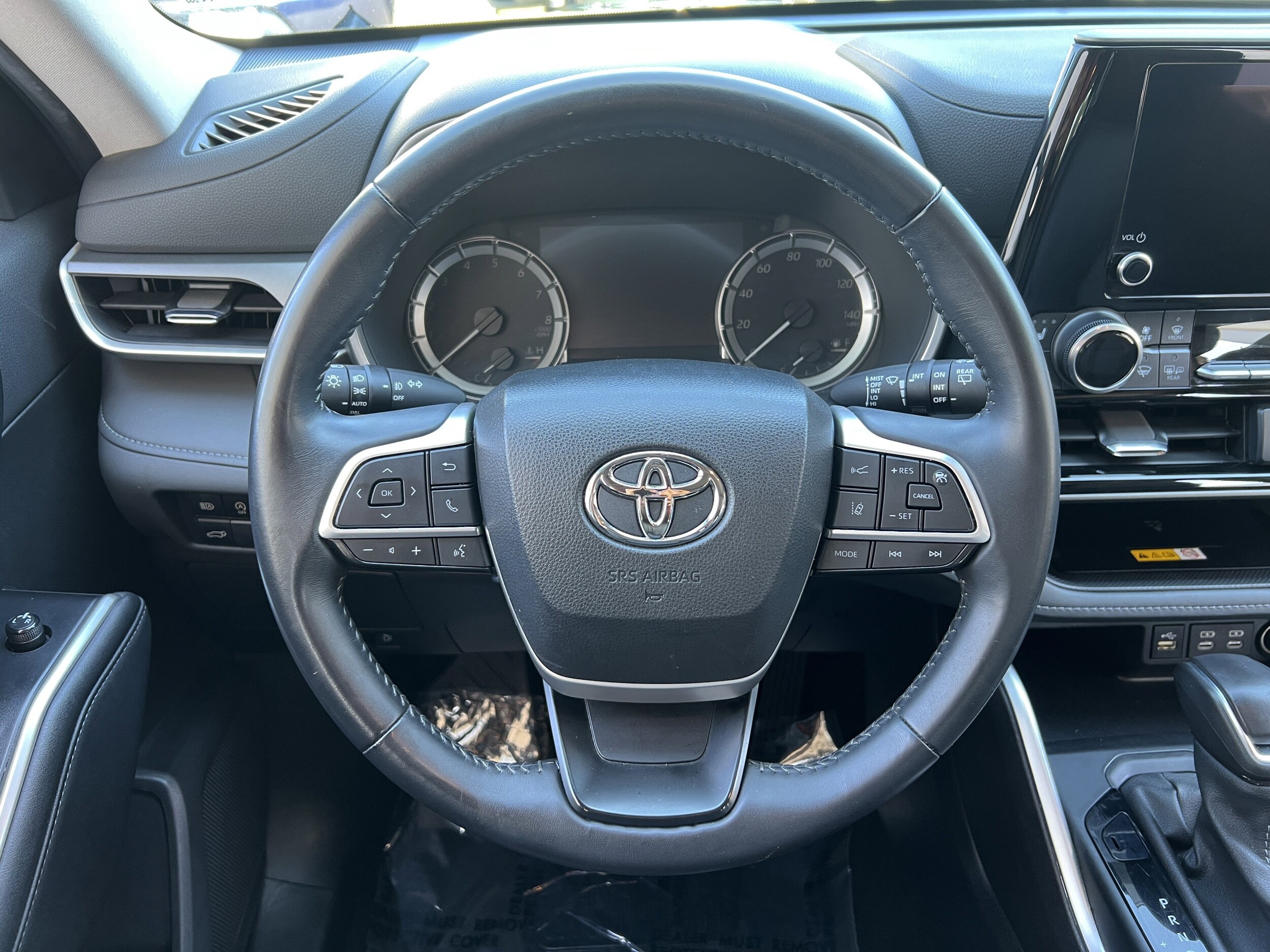 2024 Toyota Highlander XLE - Photo 30