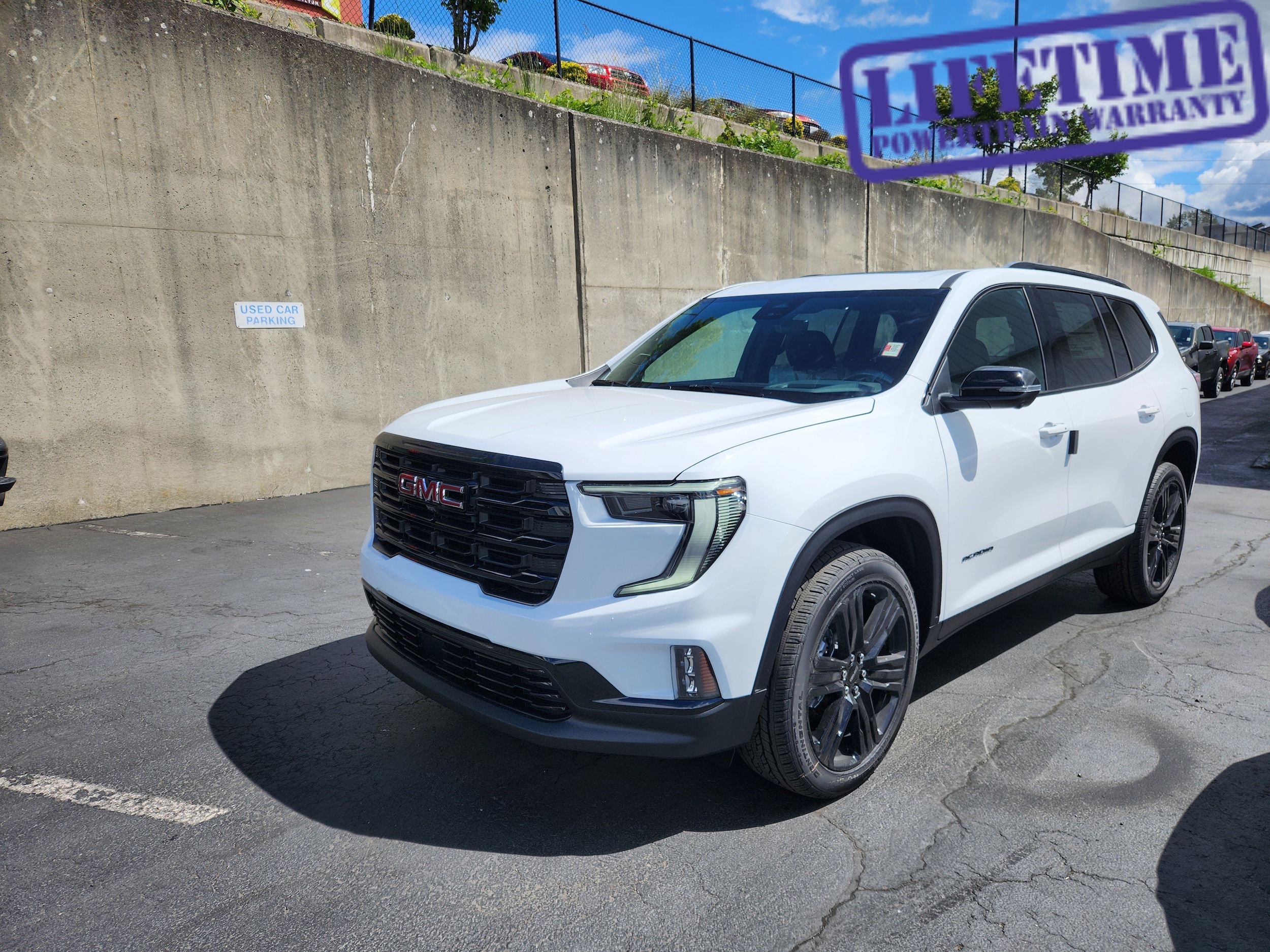 2026 GMC Acadia Elevation AWD's photo