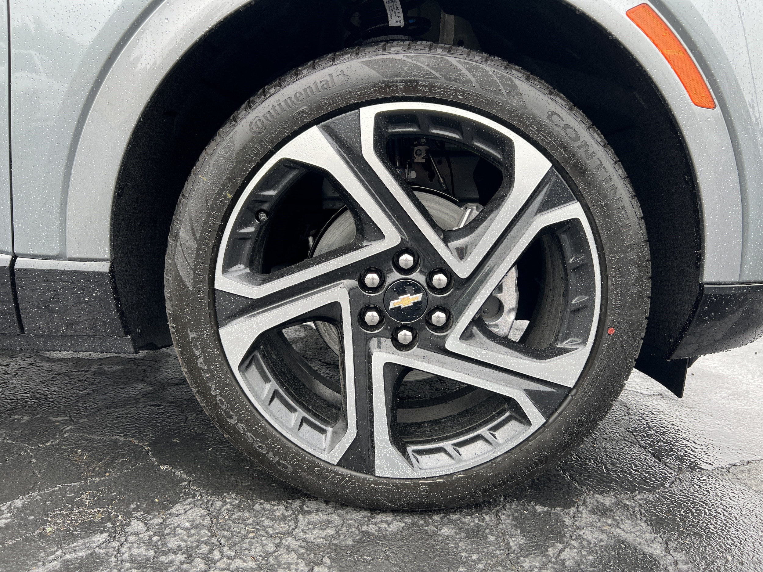 2026 Chevrolet Equinox EV 2LT - Photo 10