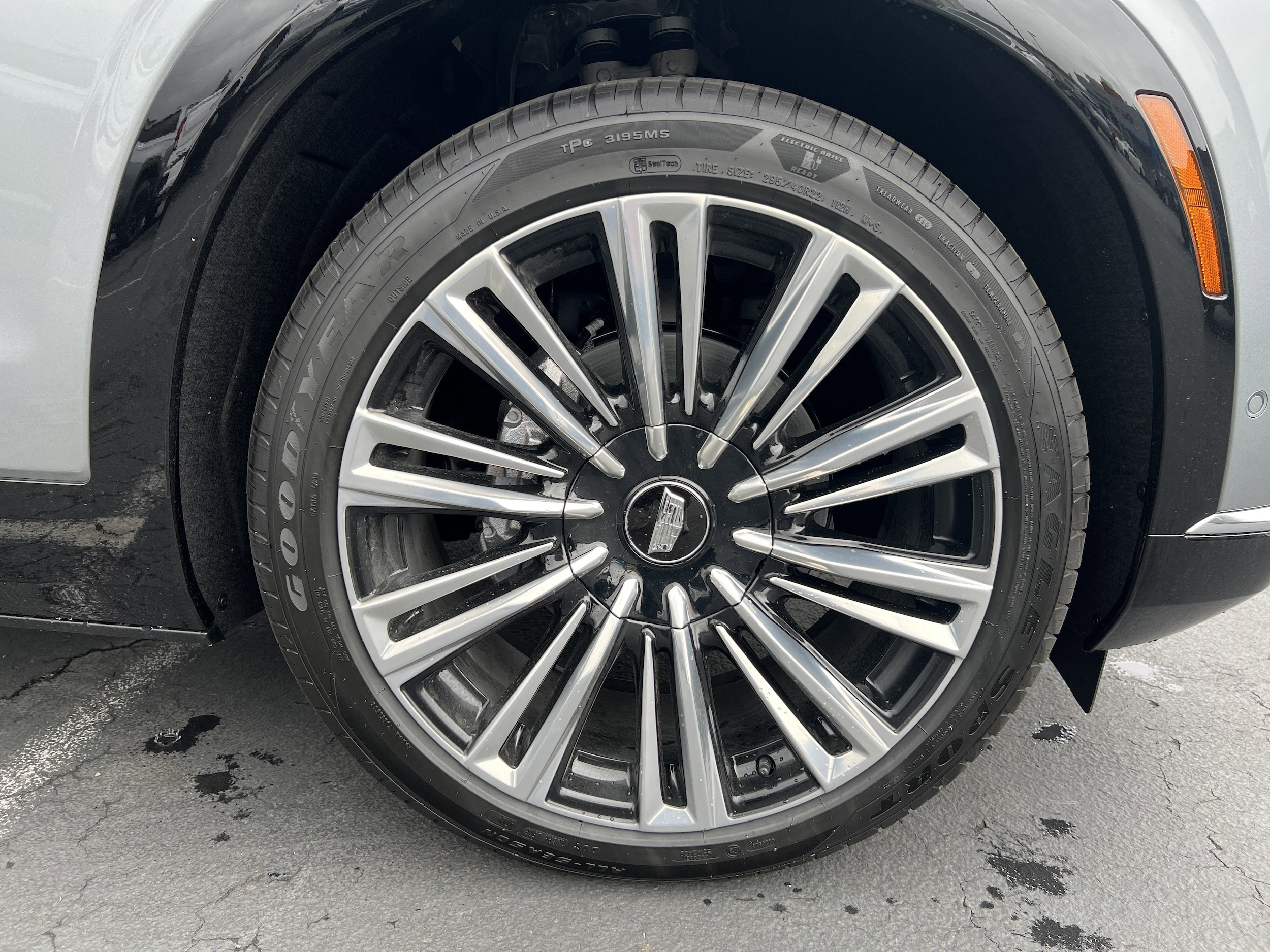 2026 Cadillac VISTIQ Premium Luxury - Photo 11
