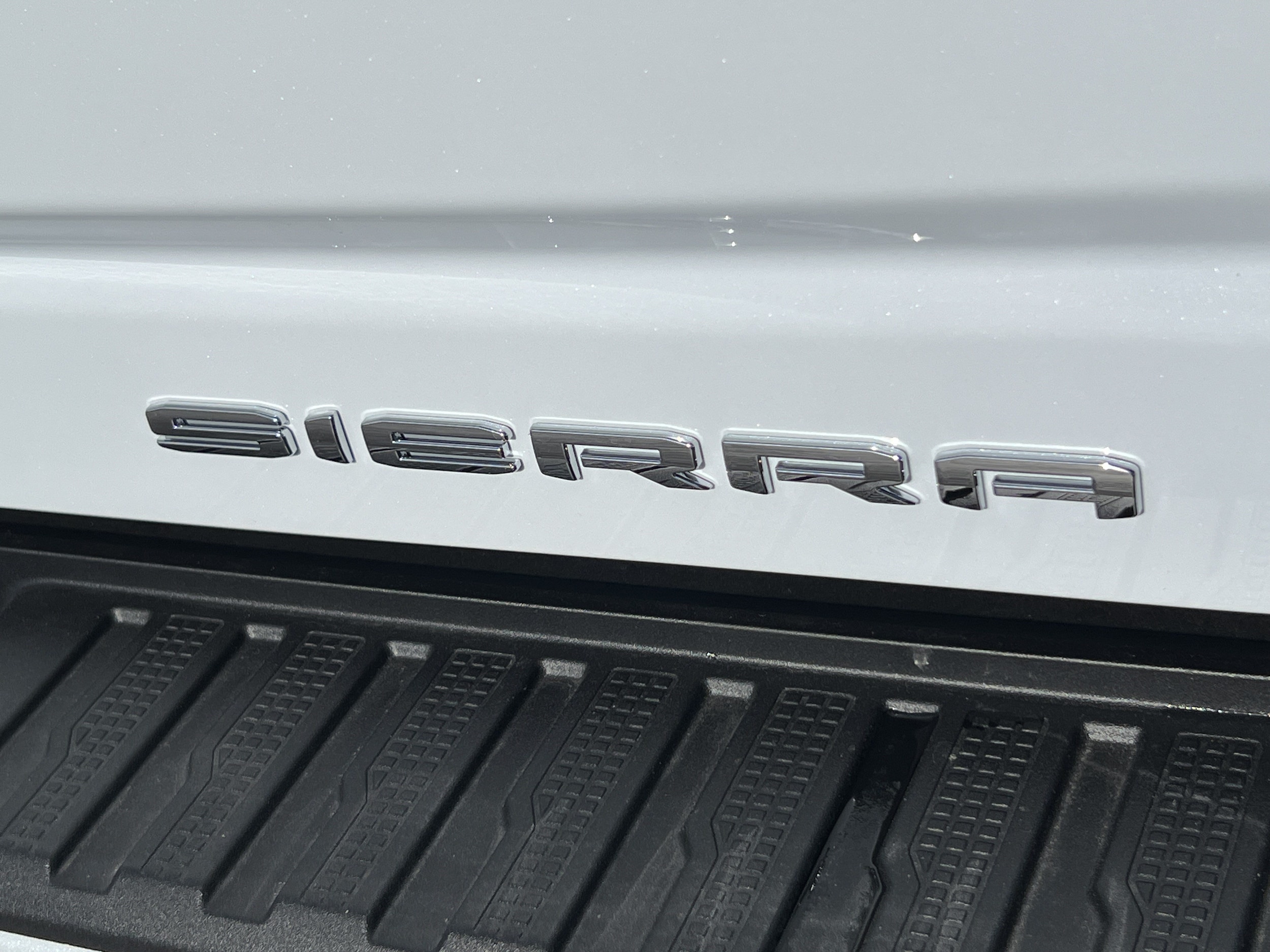 2026 GMC Sierra 2500HD Denali Ultimate - Photo 9
