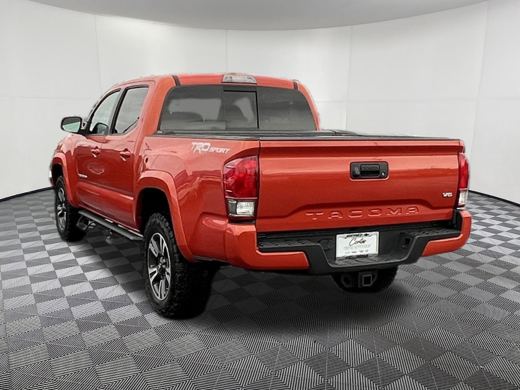 Used 2017 Toyota Tacoma TRD Sport Truck Double Cab