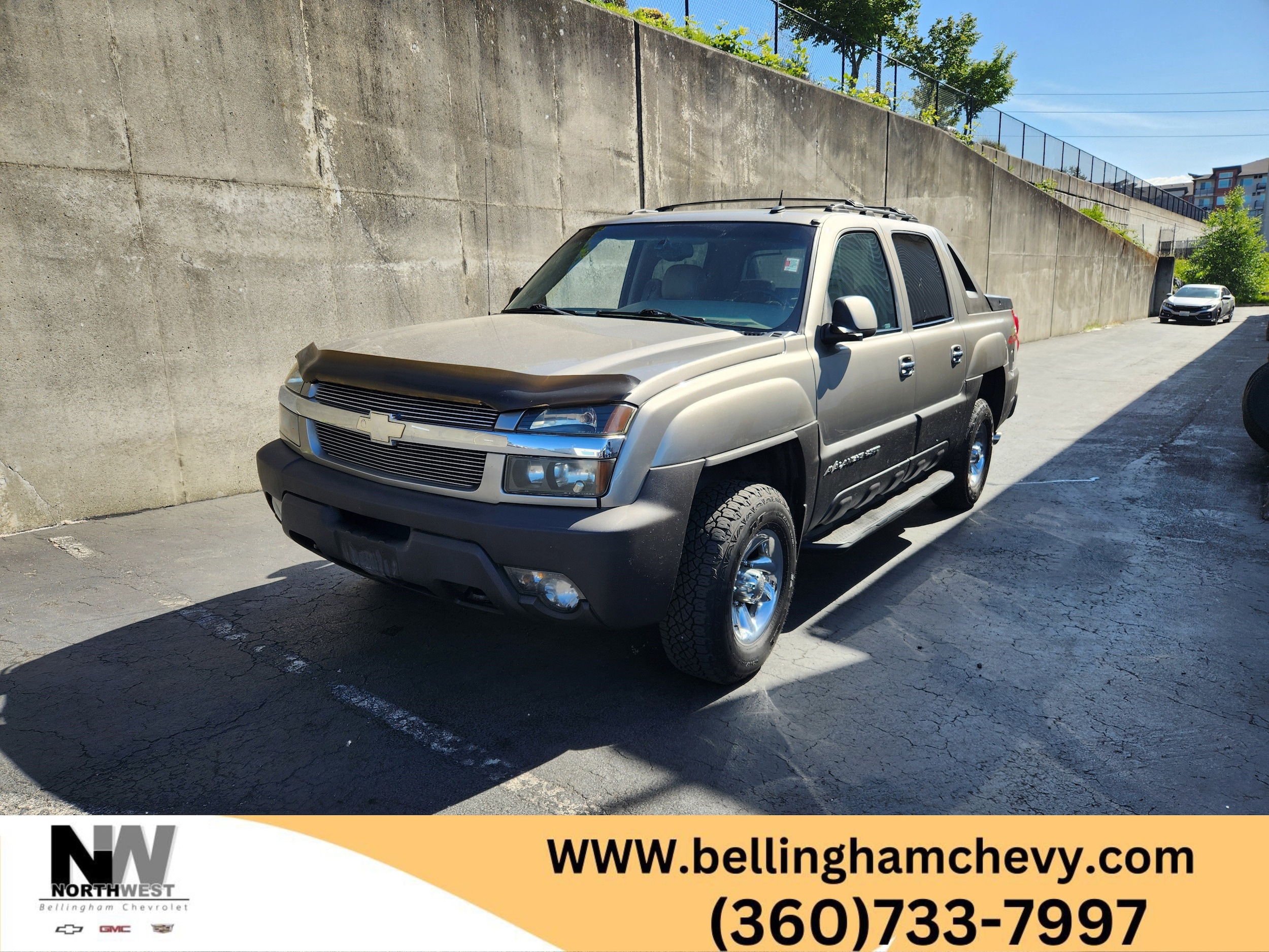 2003 Chevrolet Avalanche 4x4 2500 Series's photo