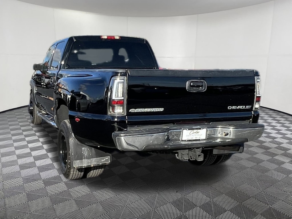 Used 2004 Chevrolet Silverado 3500 HD DRW LT Truck Crew Cab