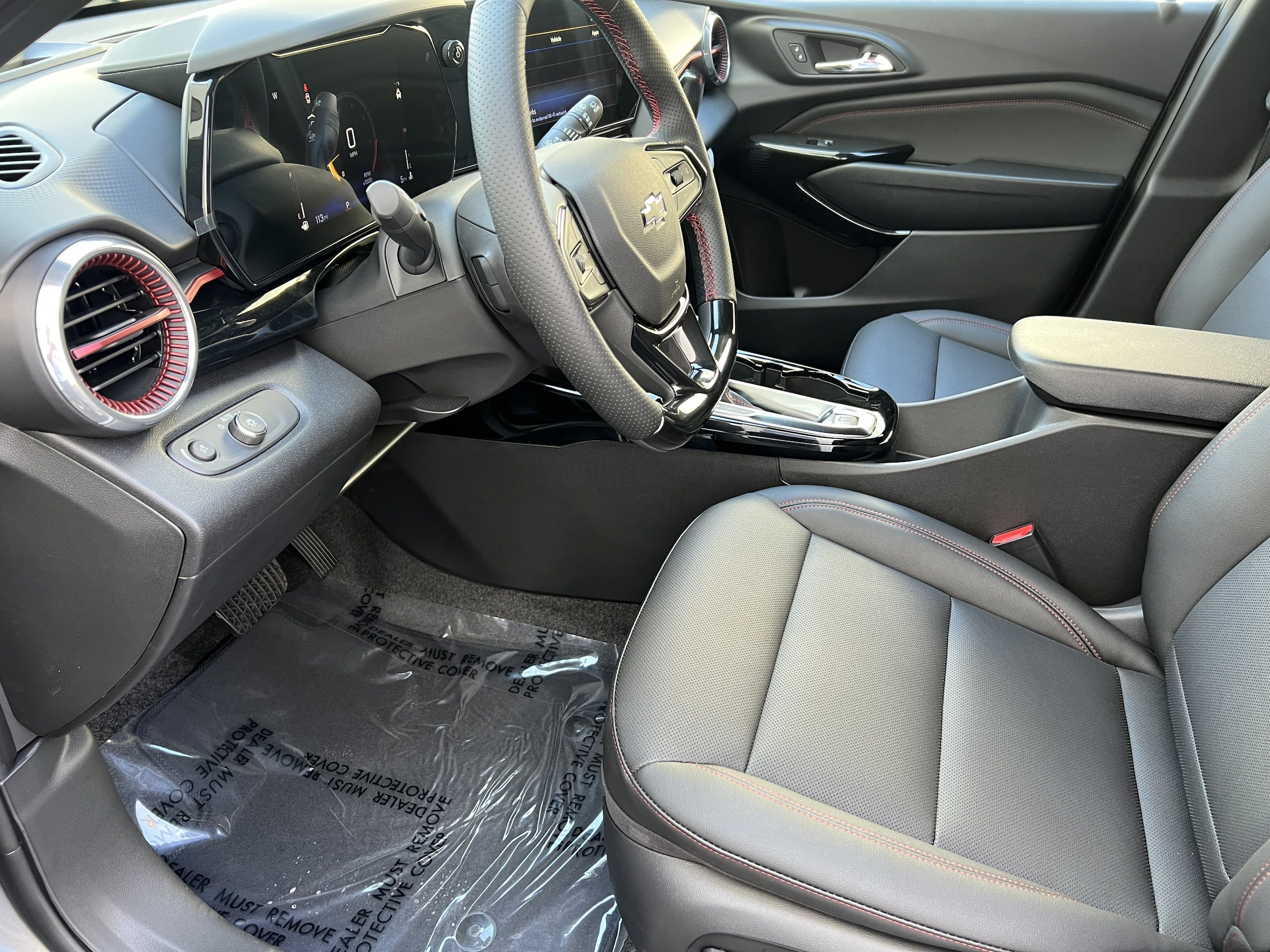 2026 Chevrolet Trax RS - Photo 14