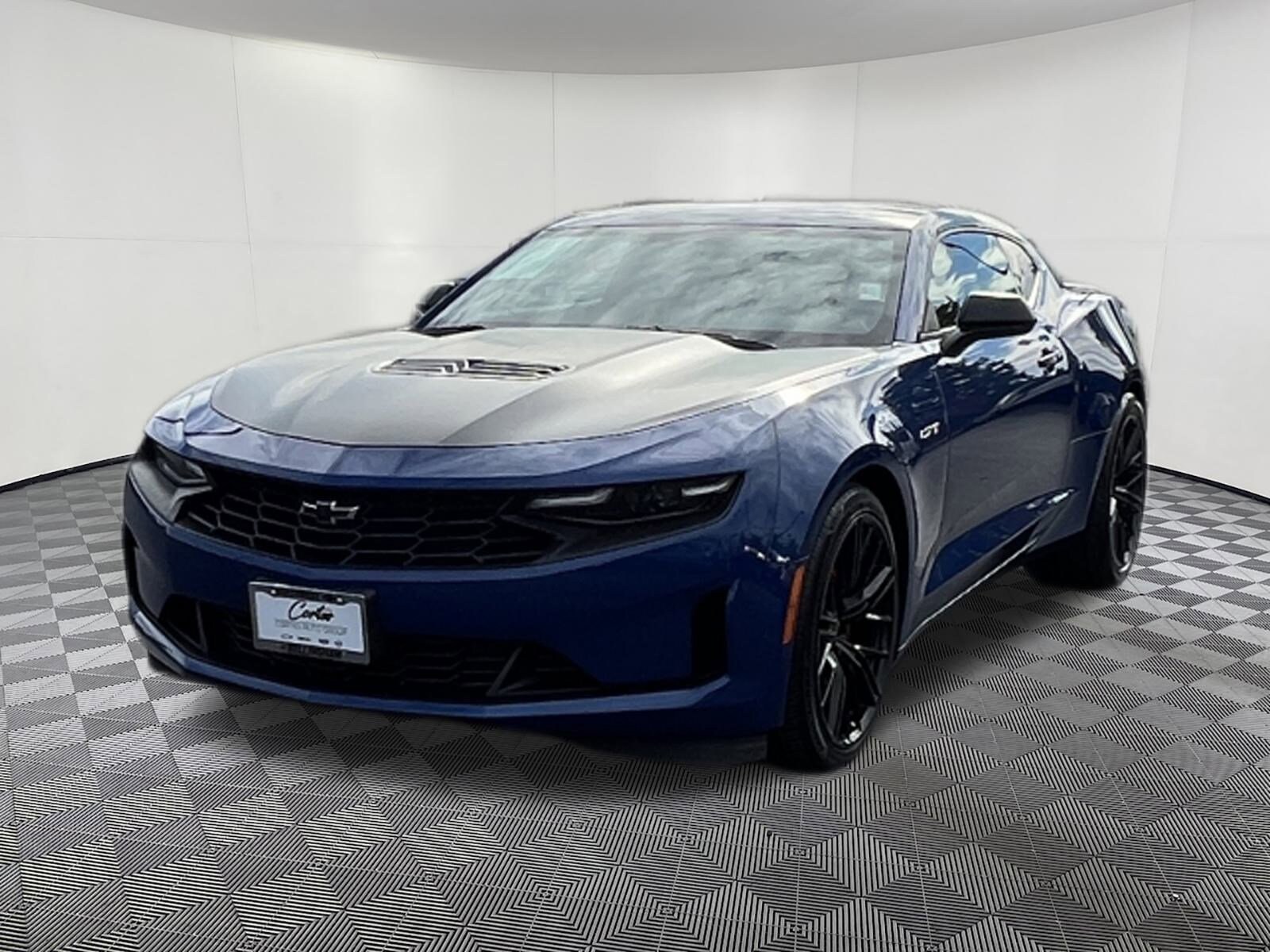 2022 Chevrolet Camaro LT1 photo 3