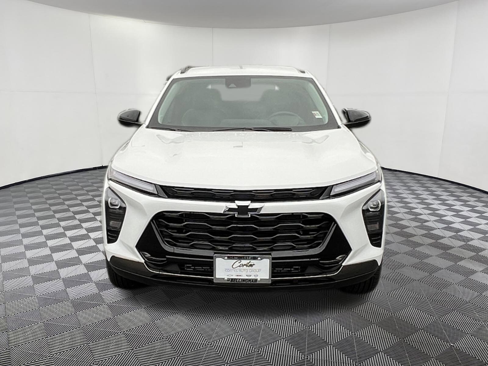 2025 Chevrolet Trax ACTIV photo 2