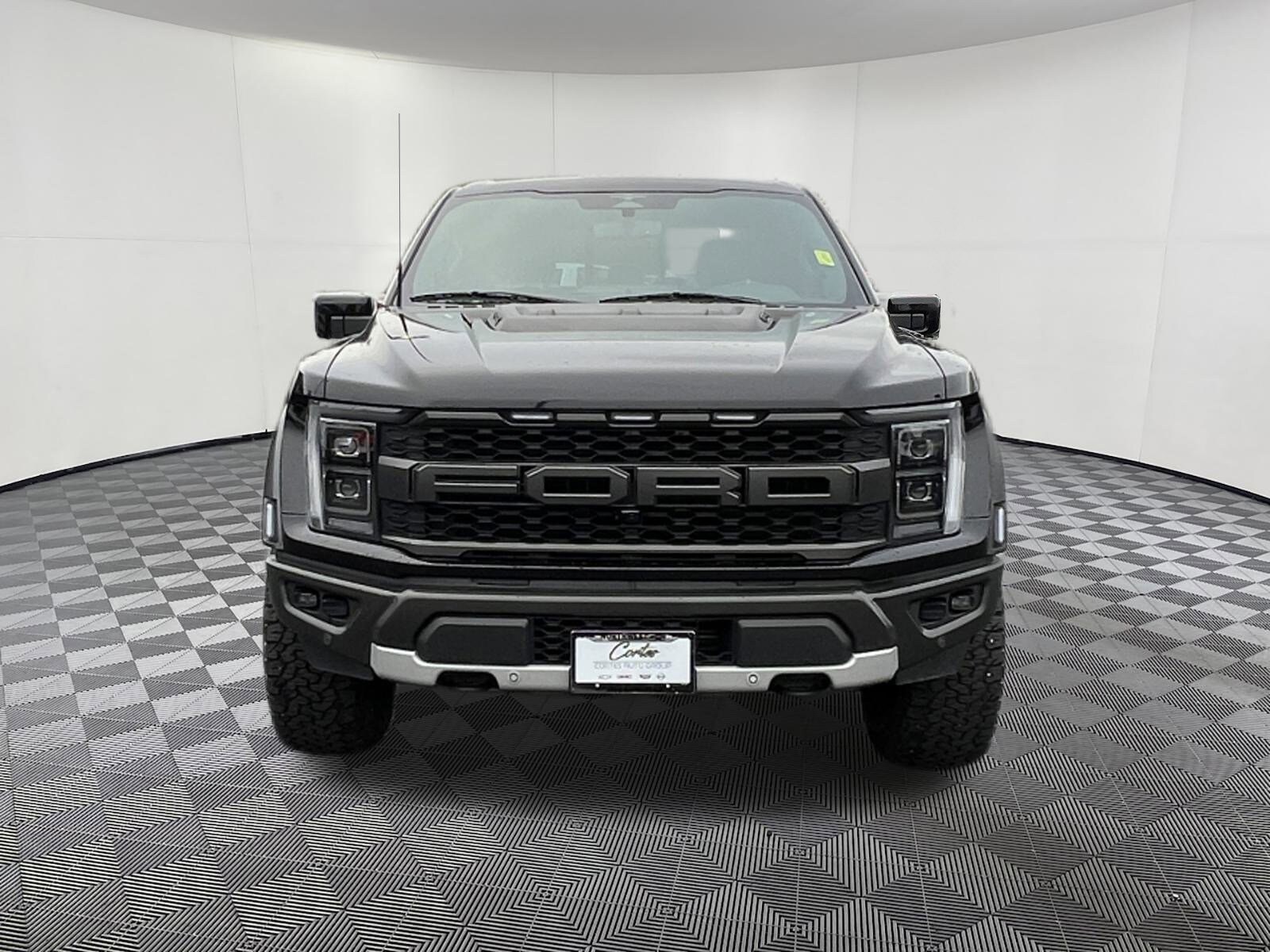 2023 Ford F-150 Raptor photo 2