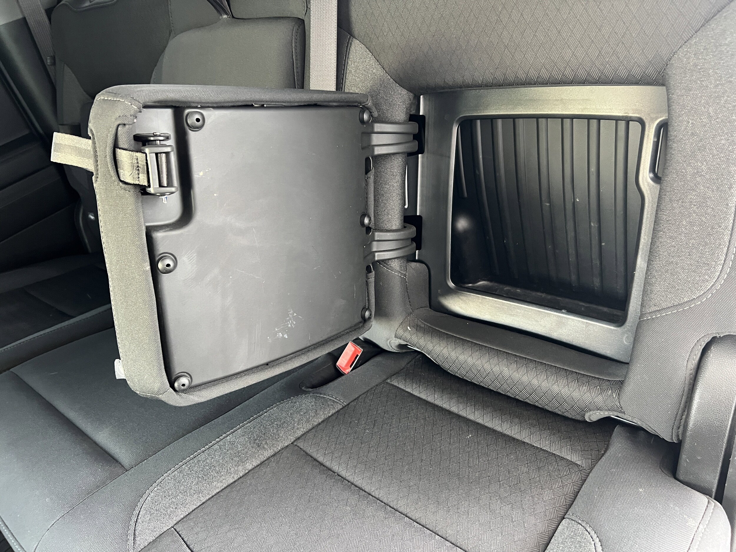 2024 GMC Sierra 1500 Elevation - Photo 16