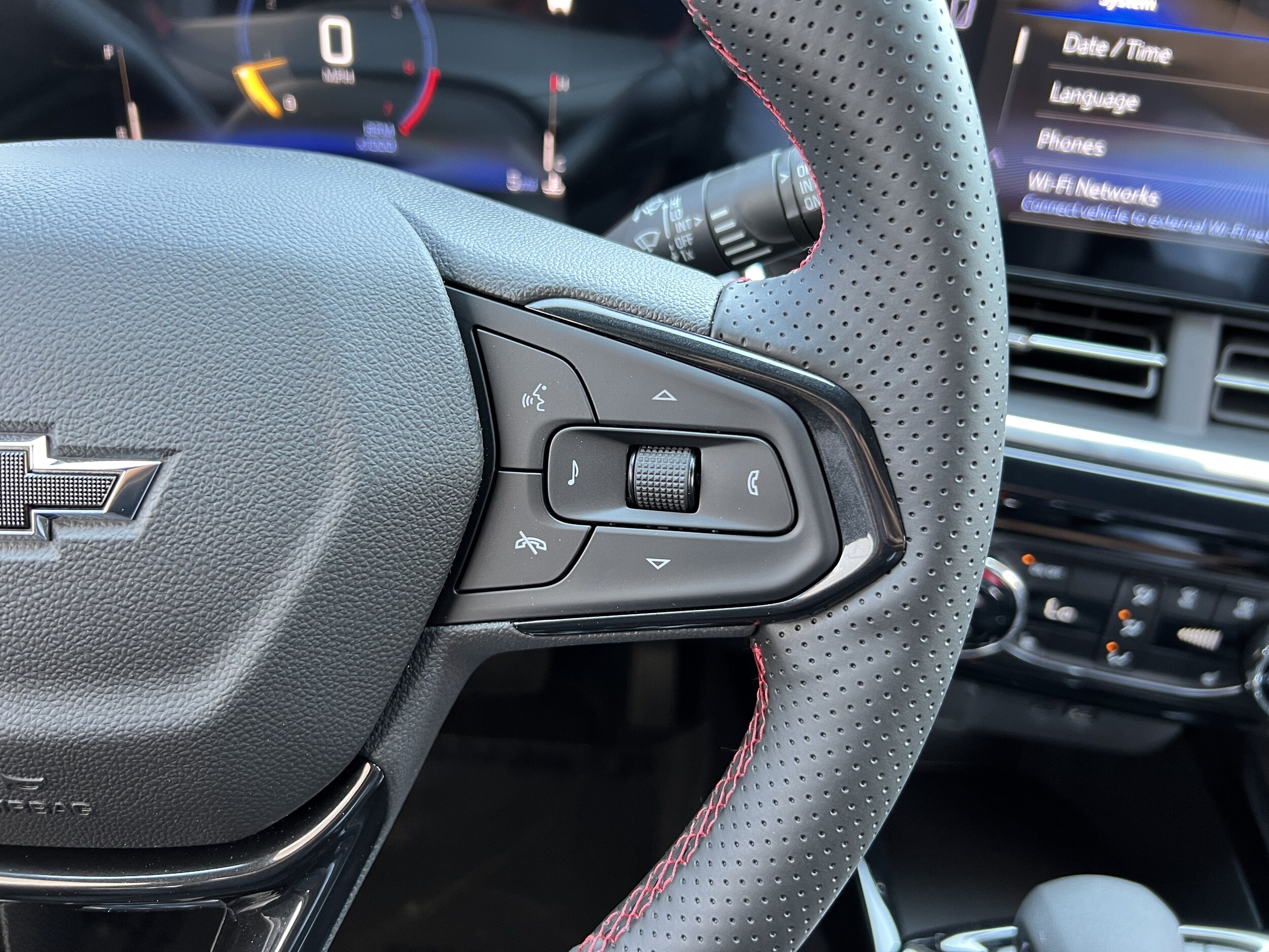 2026 Chevrolet Trax RS - Photo 28