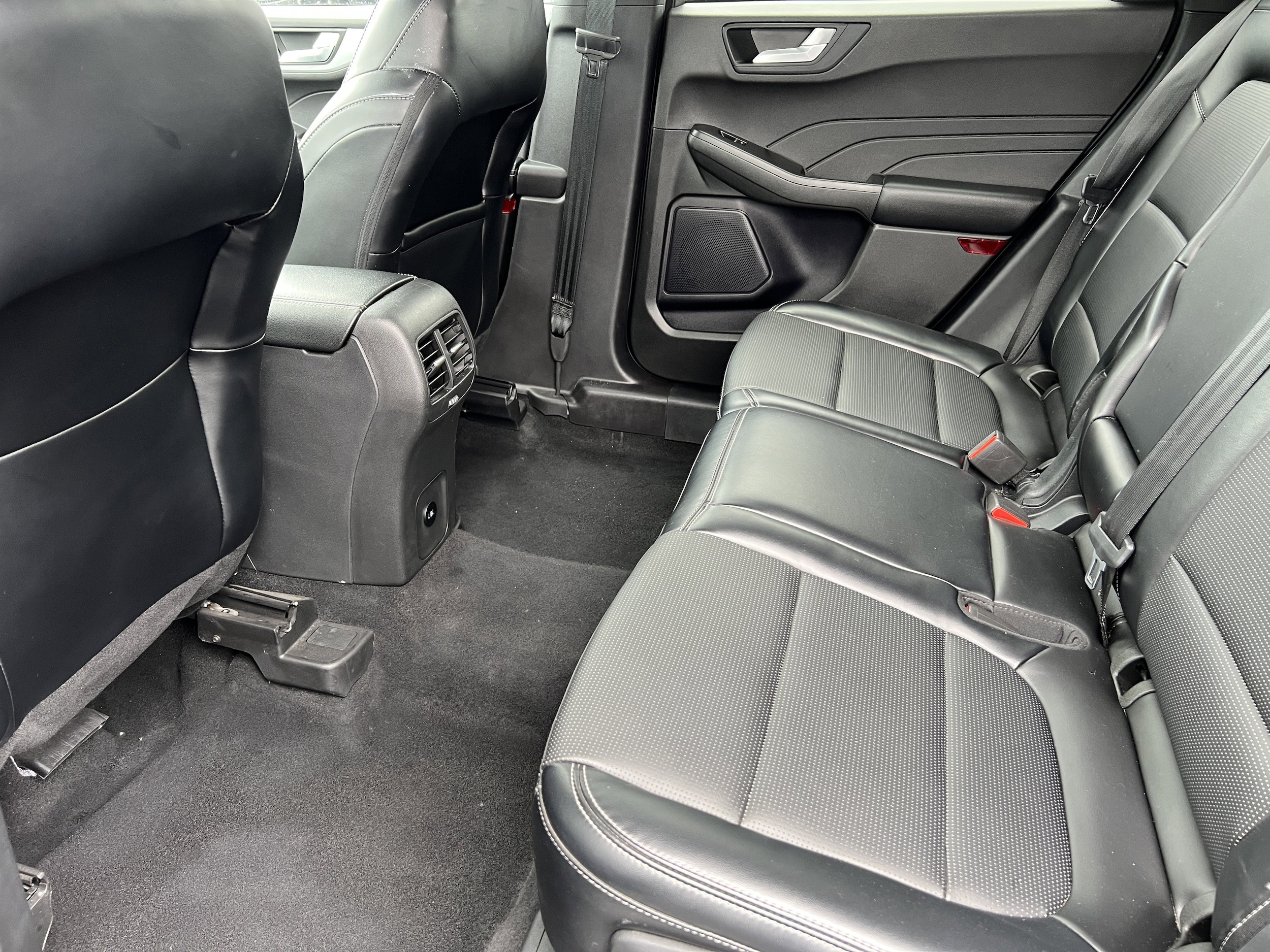 2024 Ford Escape Platinum - Photo 13