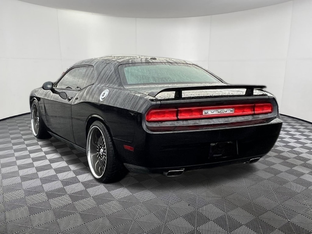 Used 2012 Dodge Challenger R/T Coupe