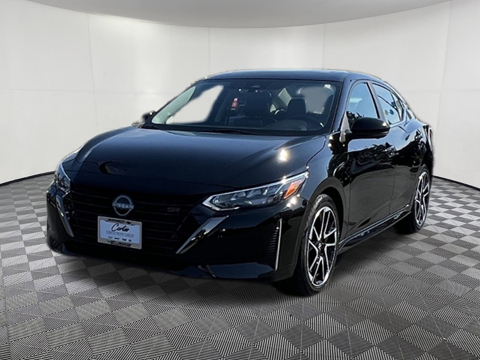 2024 Nissan Sentra SR photo 3