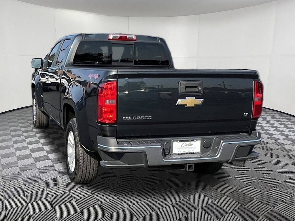 Used 2017 Chevrolet Colorado 4WD LT Truck Crew Cab
