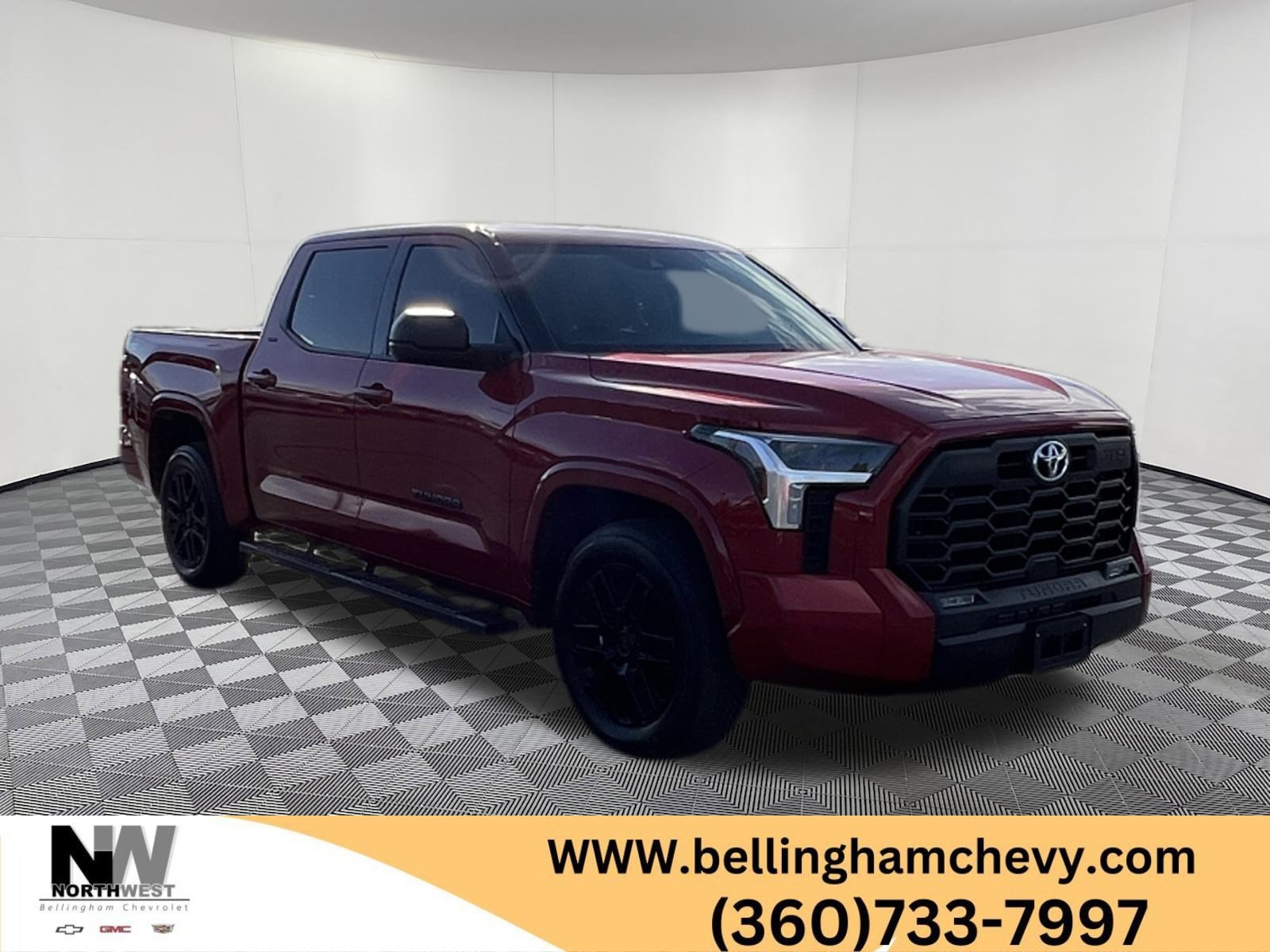 2022 Toyota Tundra SR5's photo