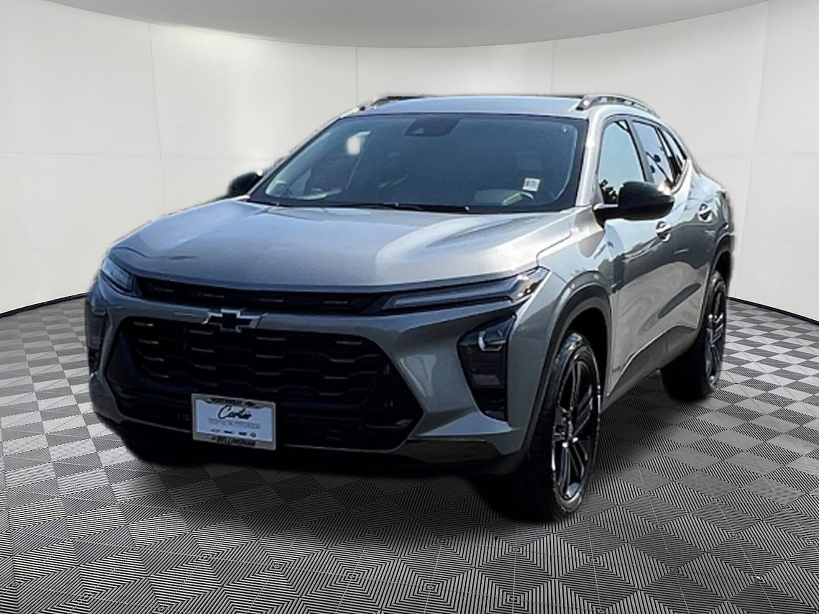 2025 Chevrolet Trax ACTIV photo 2
