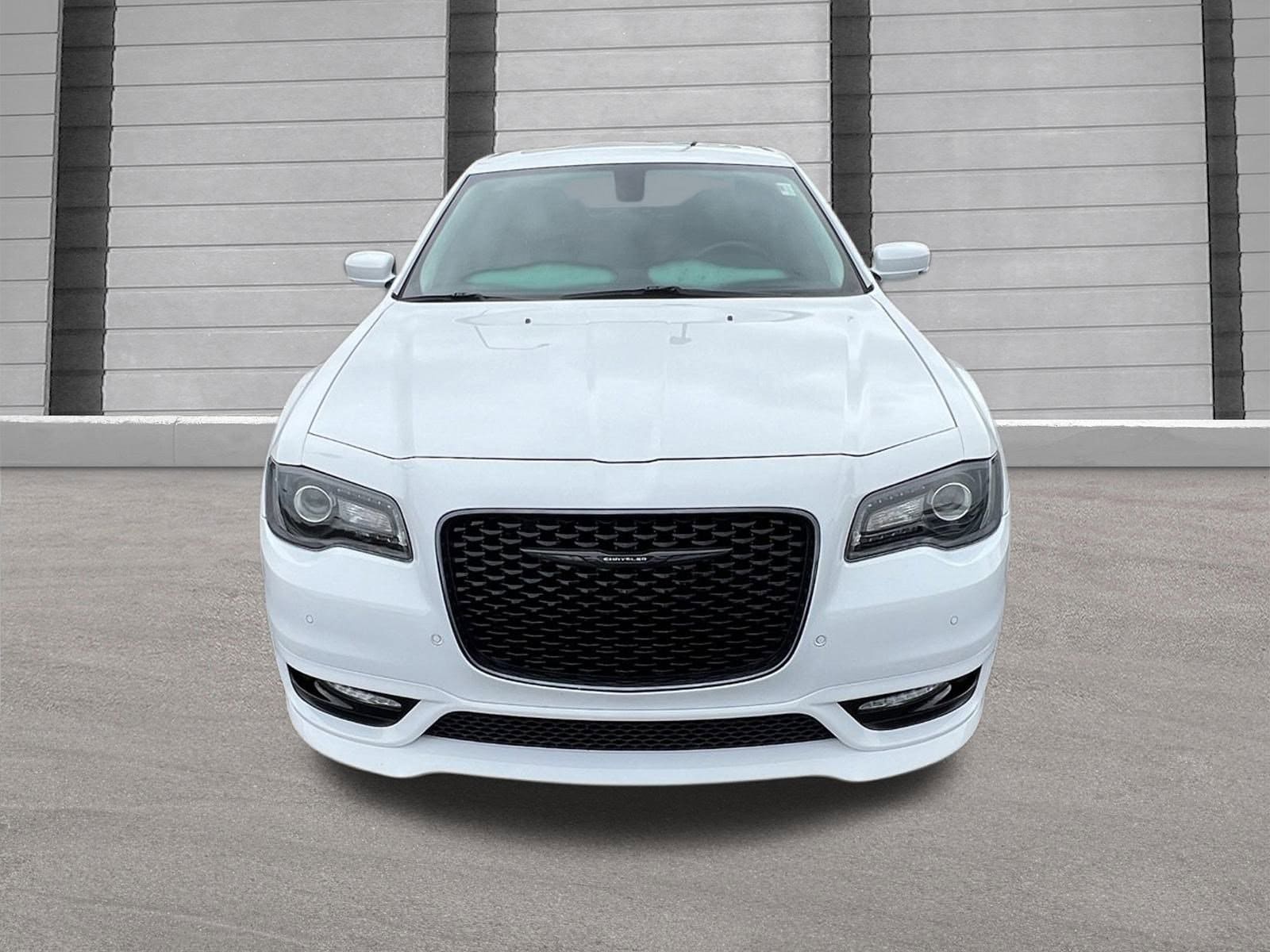 Used 2022 Chrysler 300 Touring L with VIN 2C3CCADG7NH142385 for sale in Bellingham, WA