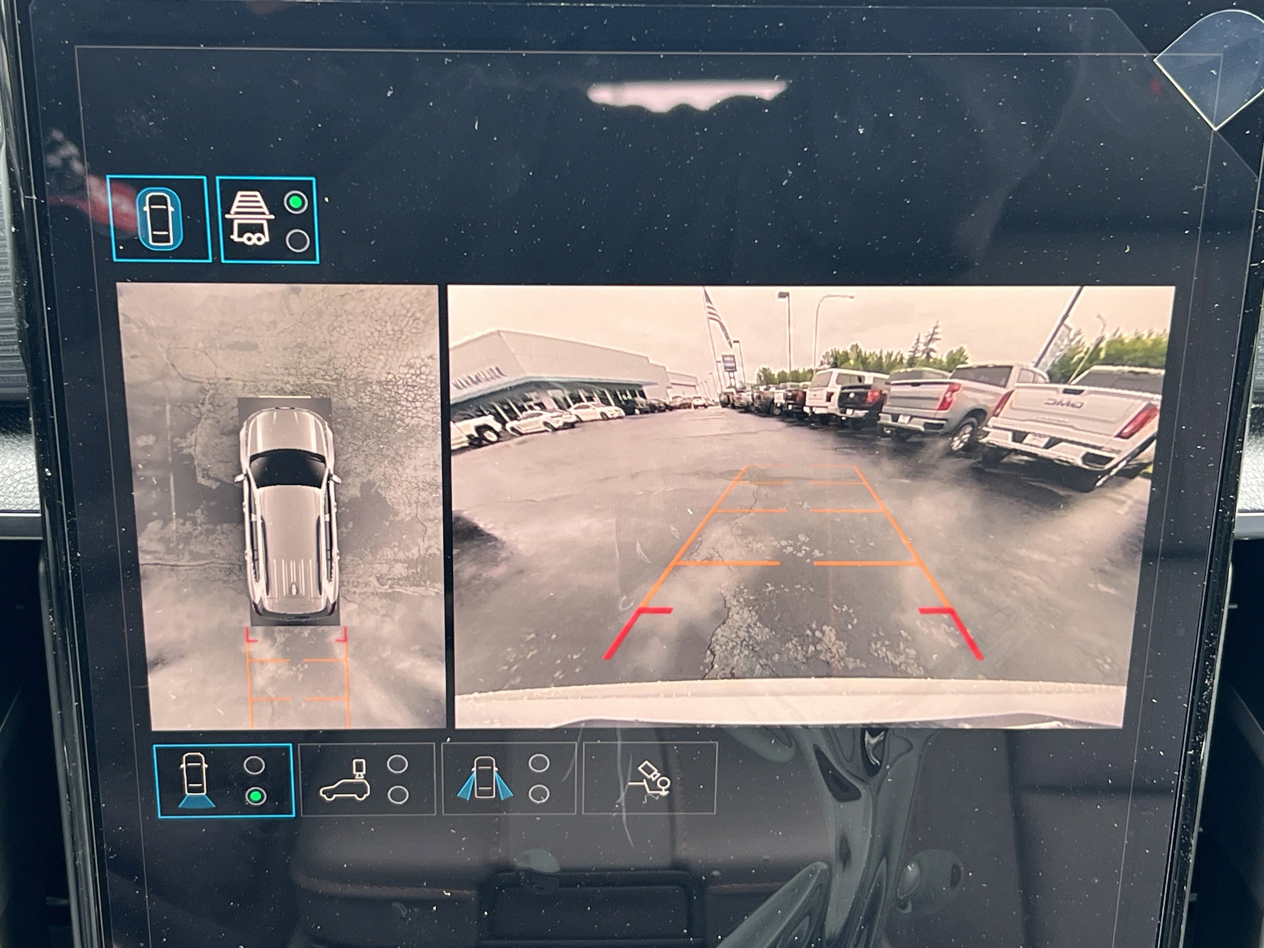 2026 GMC Acadia AT4 - Photo 14