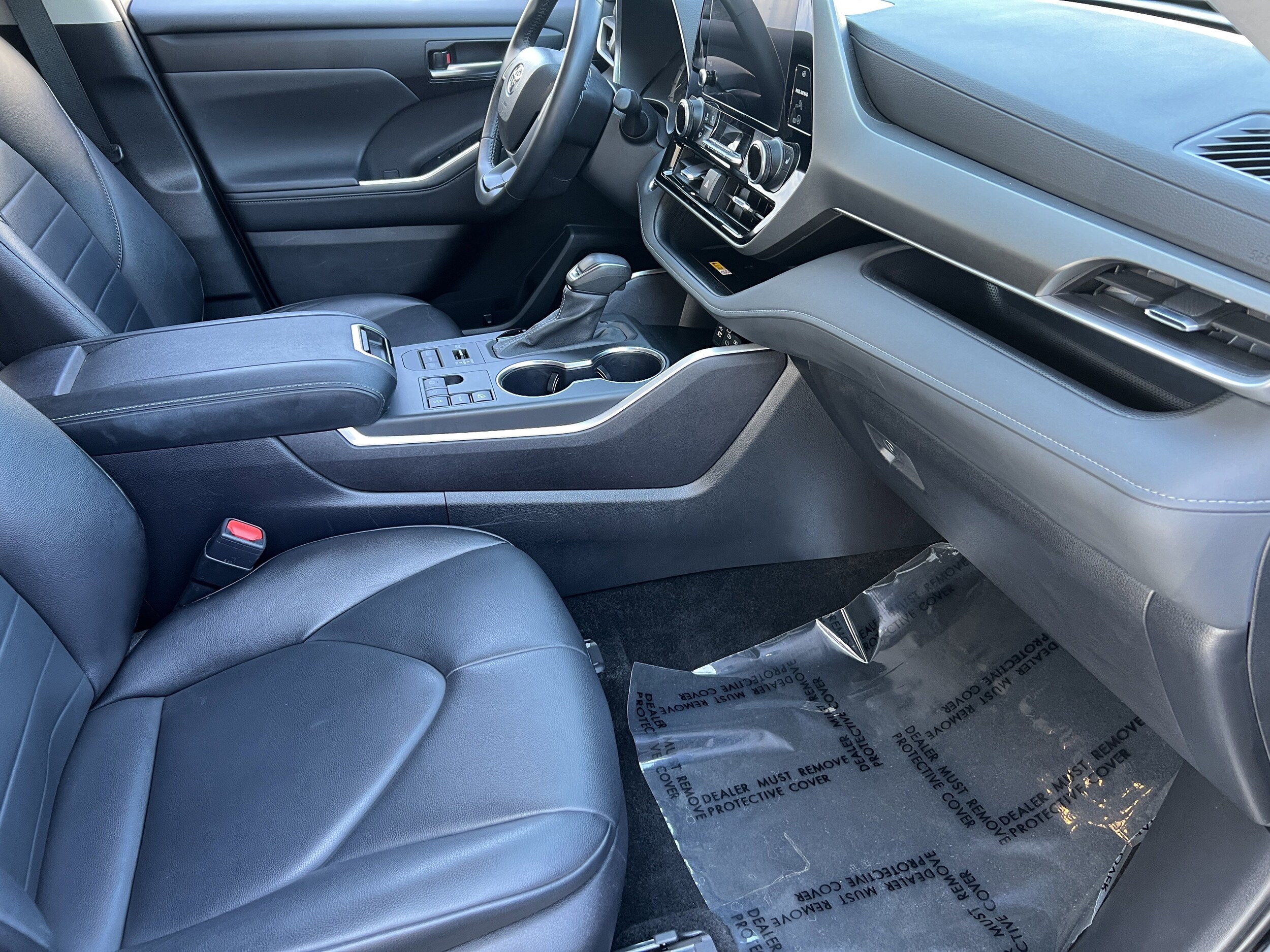 2024 Toyota Highlander XLE - Photo 27