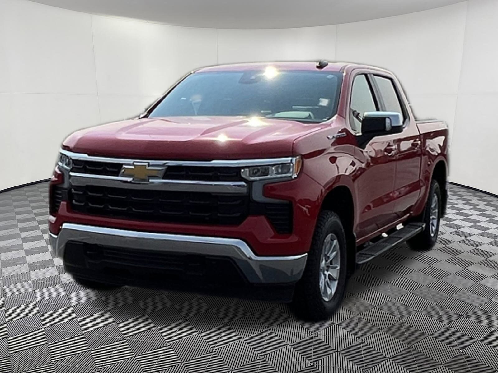 2023 Chevrolet Silverado 1500 LT photo 3