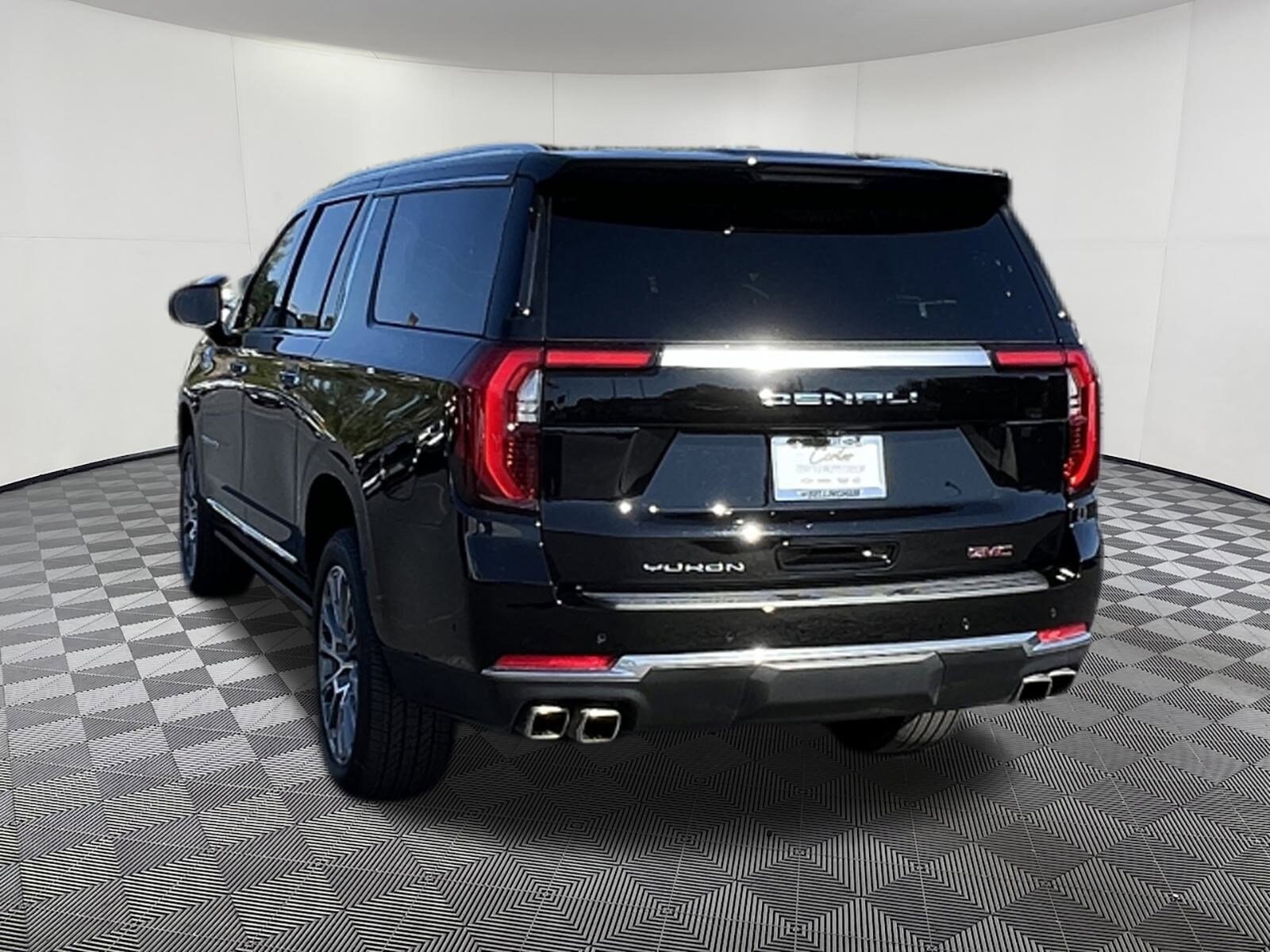 2025 Gmc Yukon XL Denali Ultimate photo 3