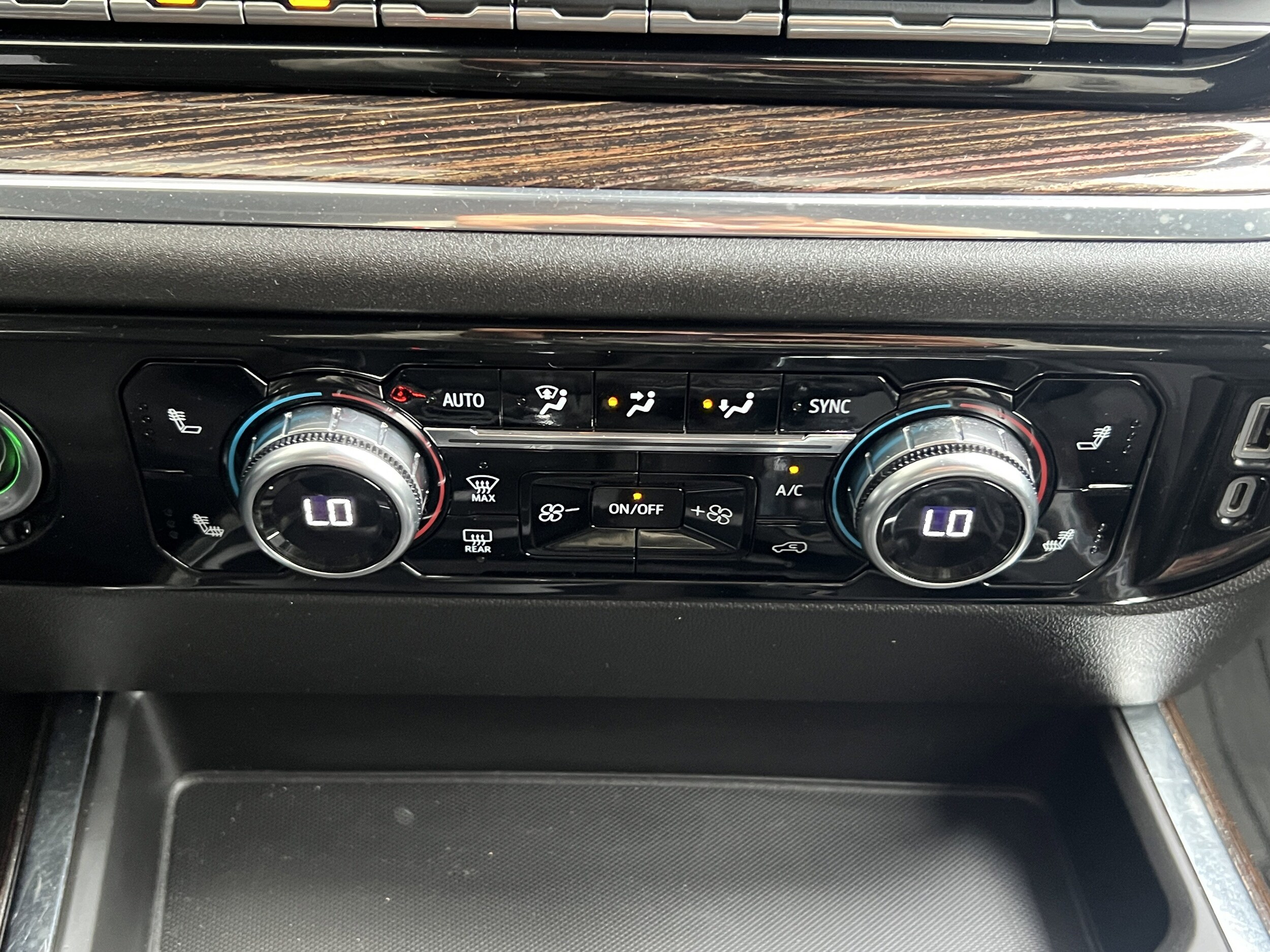 2024 GMC Sierra 1500 Elevation - Photo 30