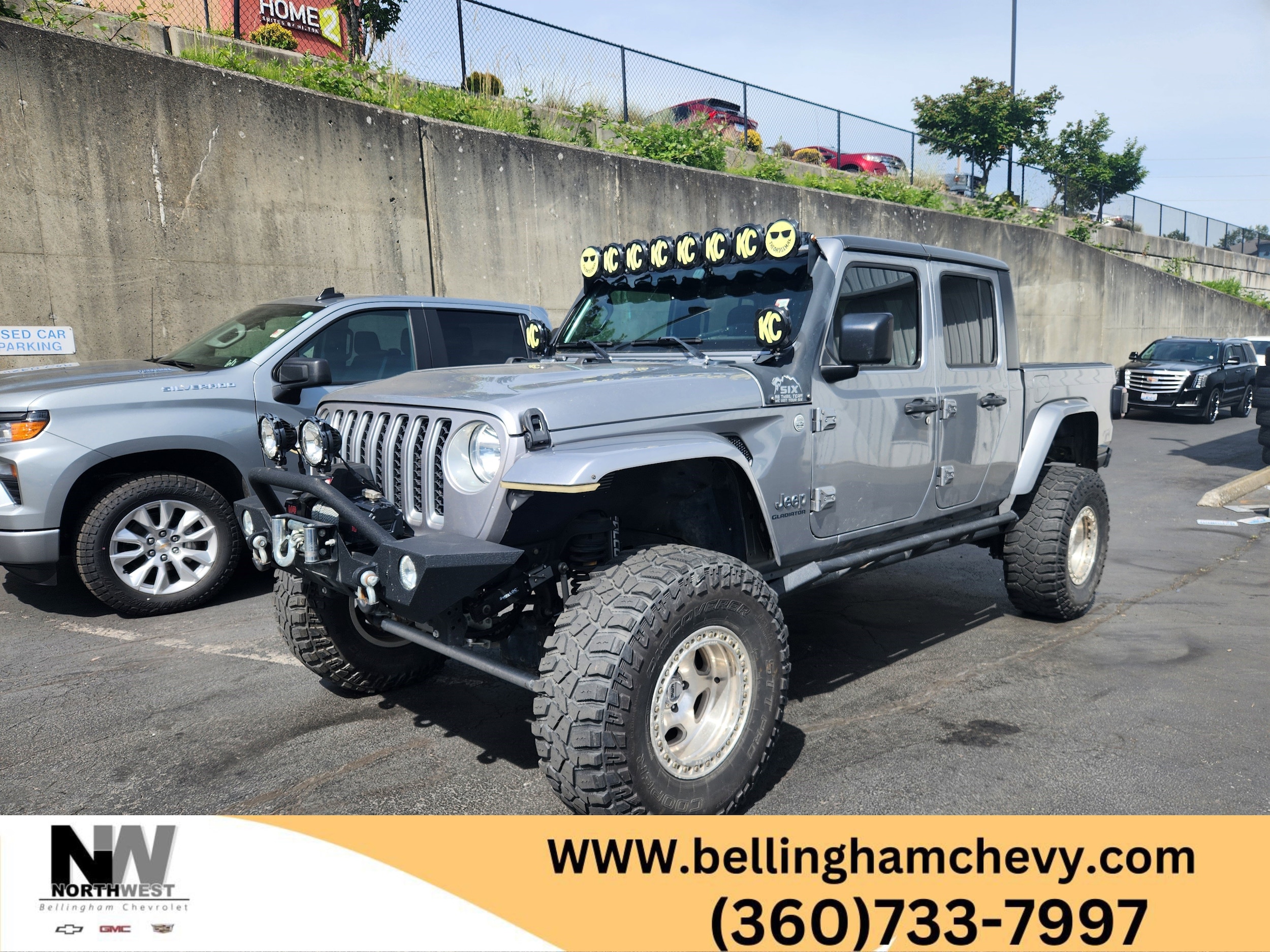 2020 Jeep Gladiator Overland's photo
