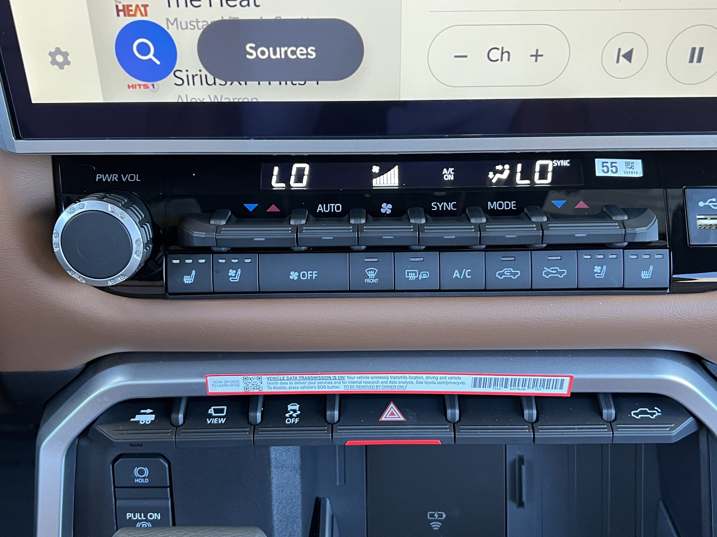 2025 Toyota Tundra 1794 Edition - Photo 27