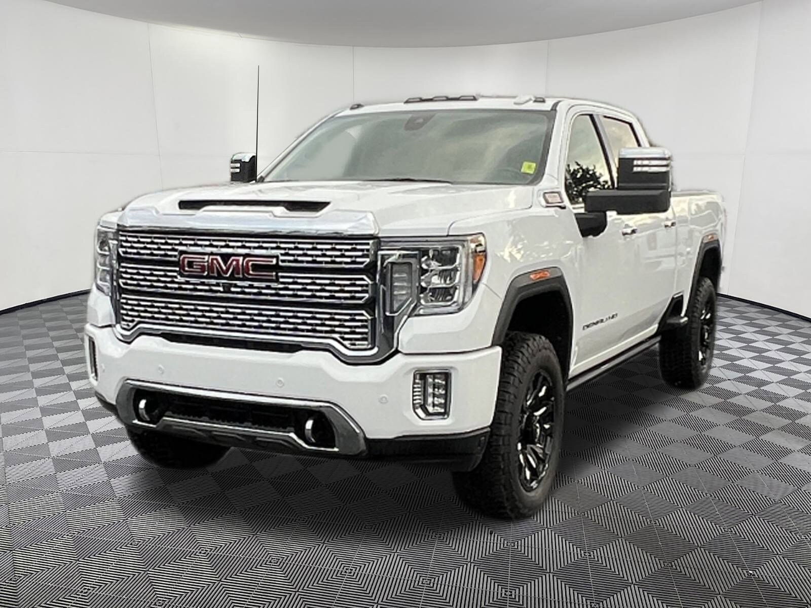 2021 Gmc Sierra 3500 HD Denali photo 3