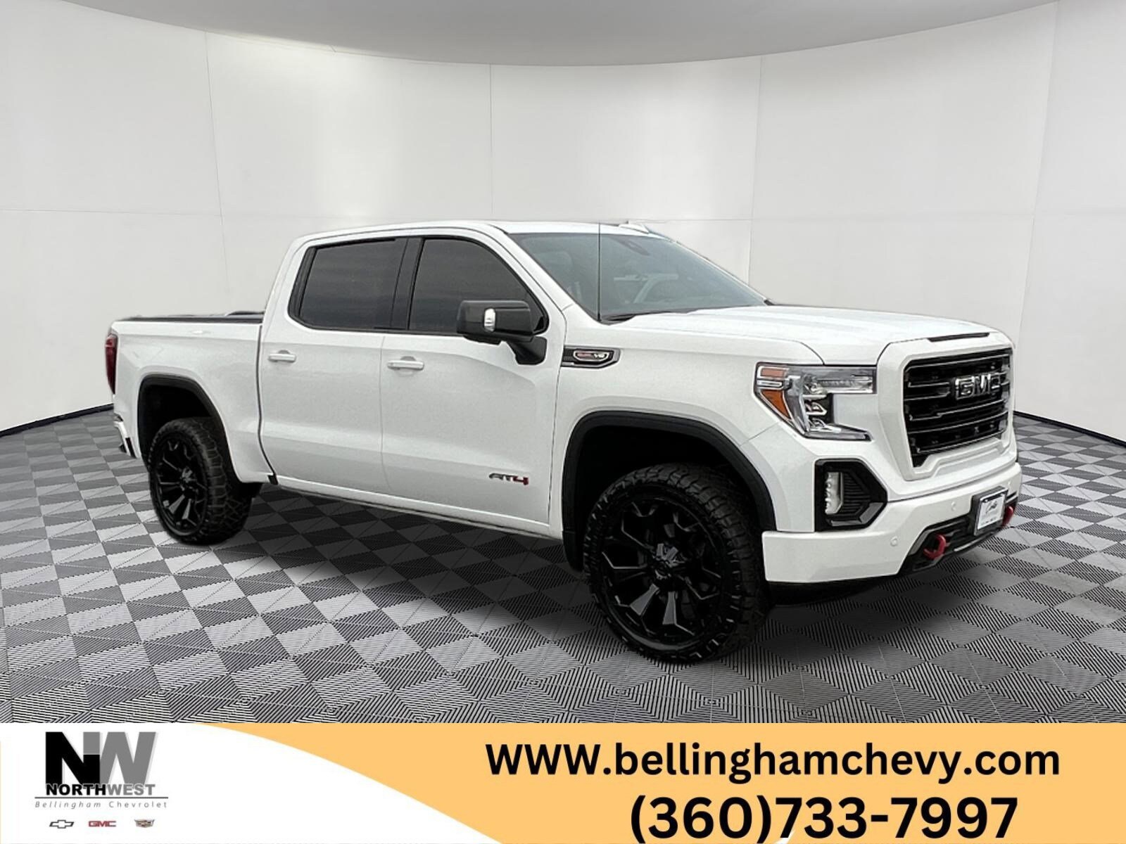 2020 GMC Sierra 4WD Crew Cab Short Box AT4's photo
