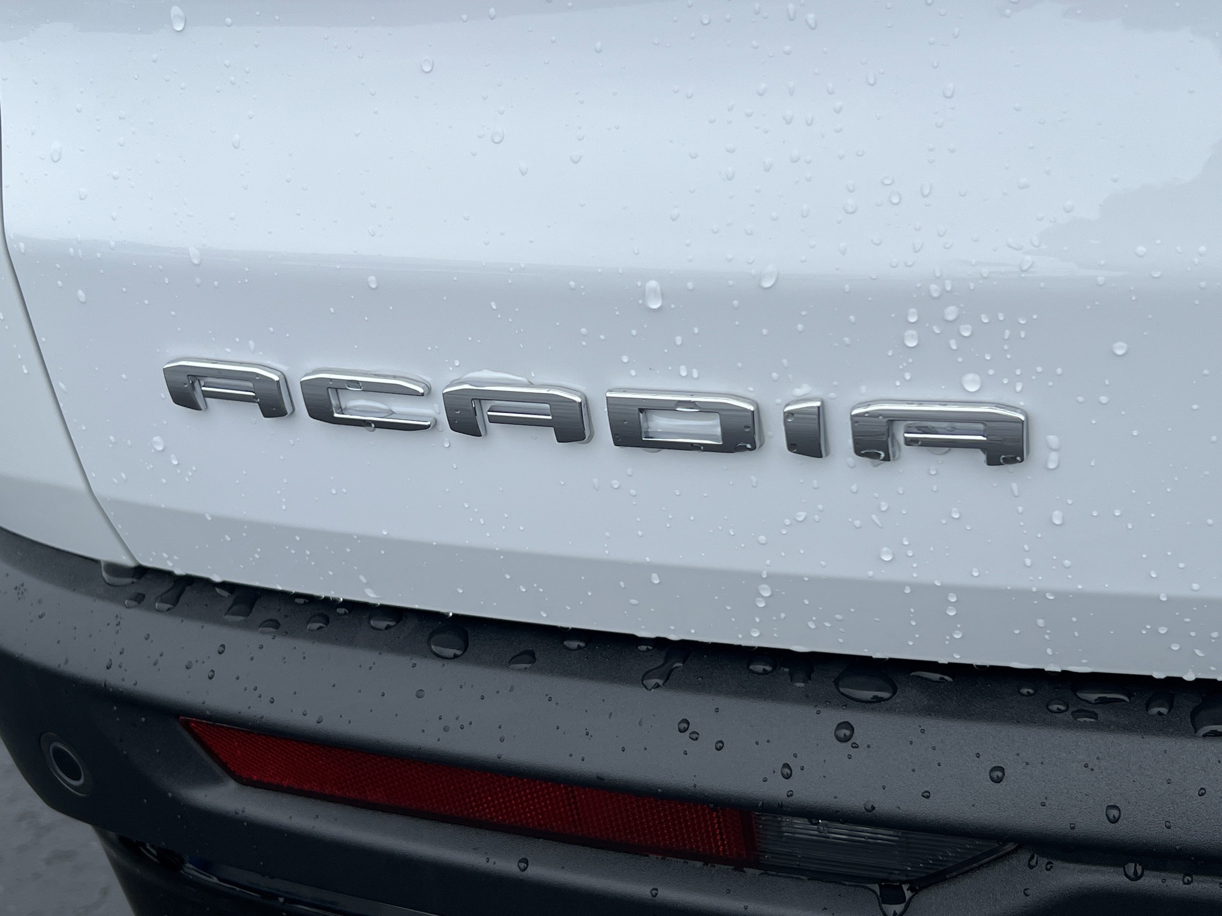 2026 GMC Acadia AT4 - Photo 9