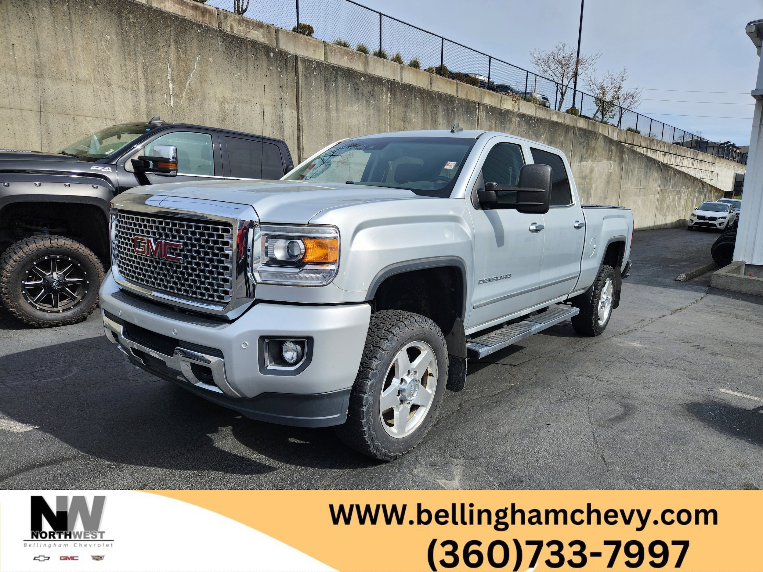 2015 GMC Sierra 2500 HD Truck Crew Cab 