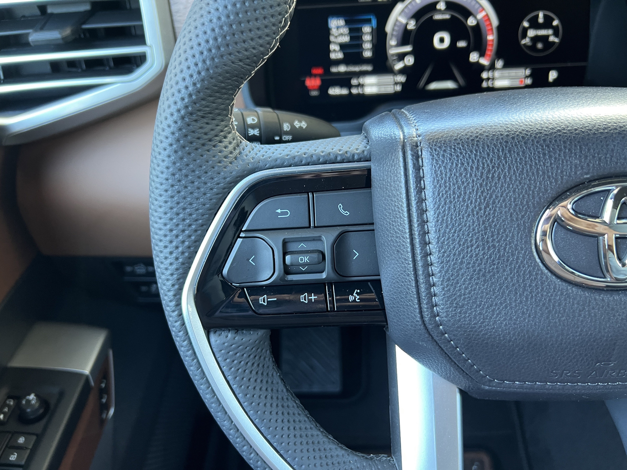 2025 Toyota Tundra 1794 Edition - Photo 24