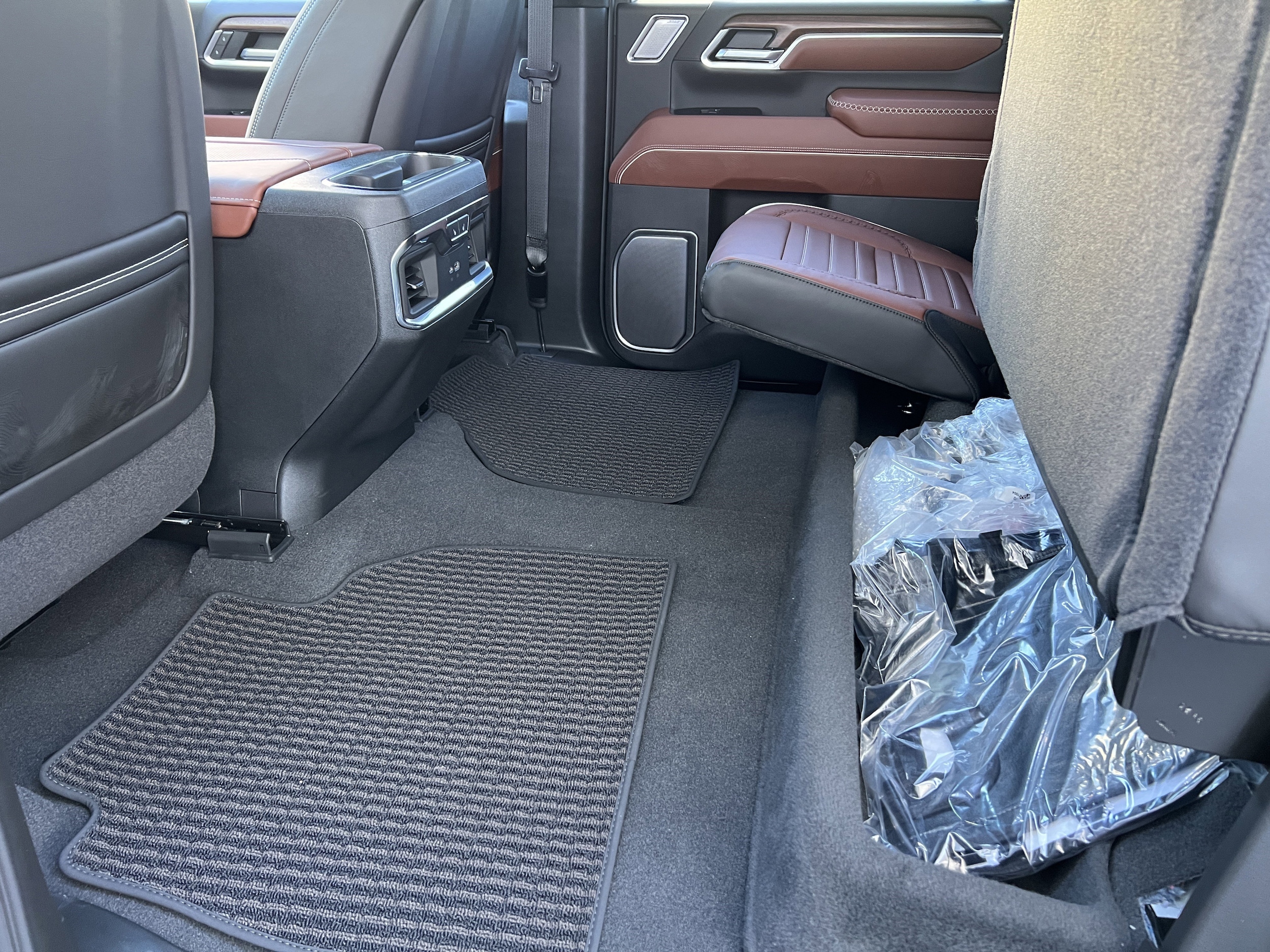 2026 GMC Sierra 2500HD Denali Ultimate - Photo 19