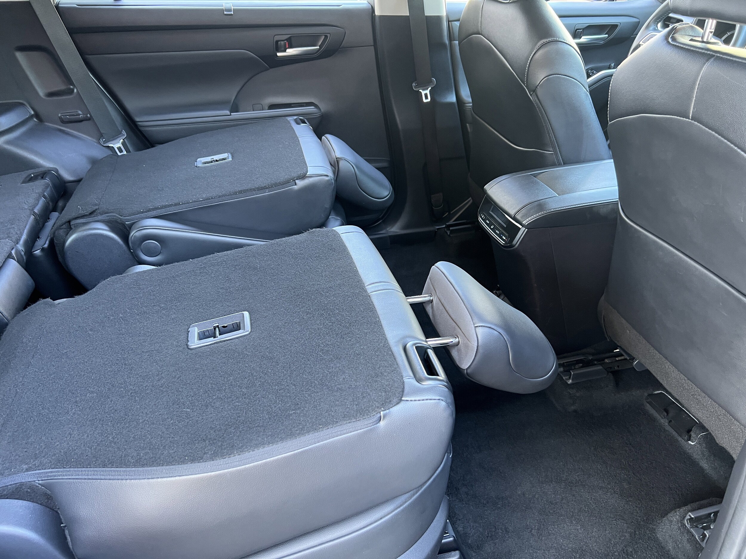 2024 Toyota Highlander XLE - Photo 26