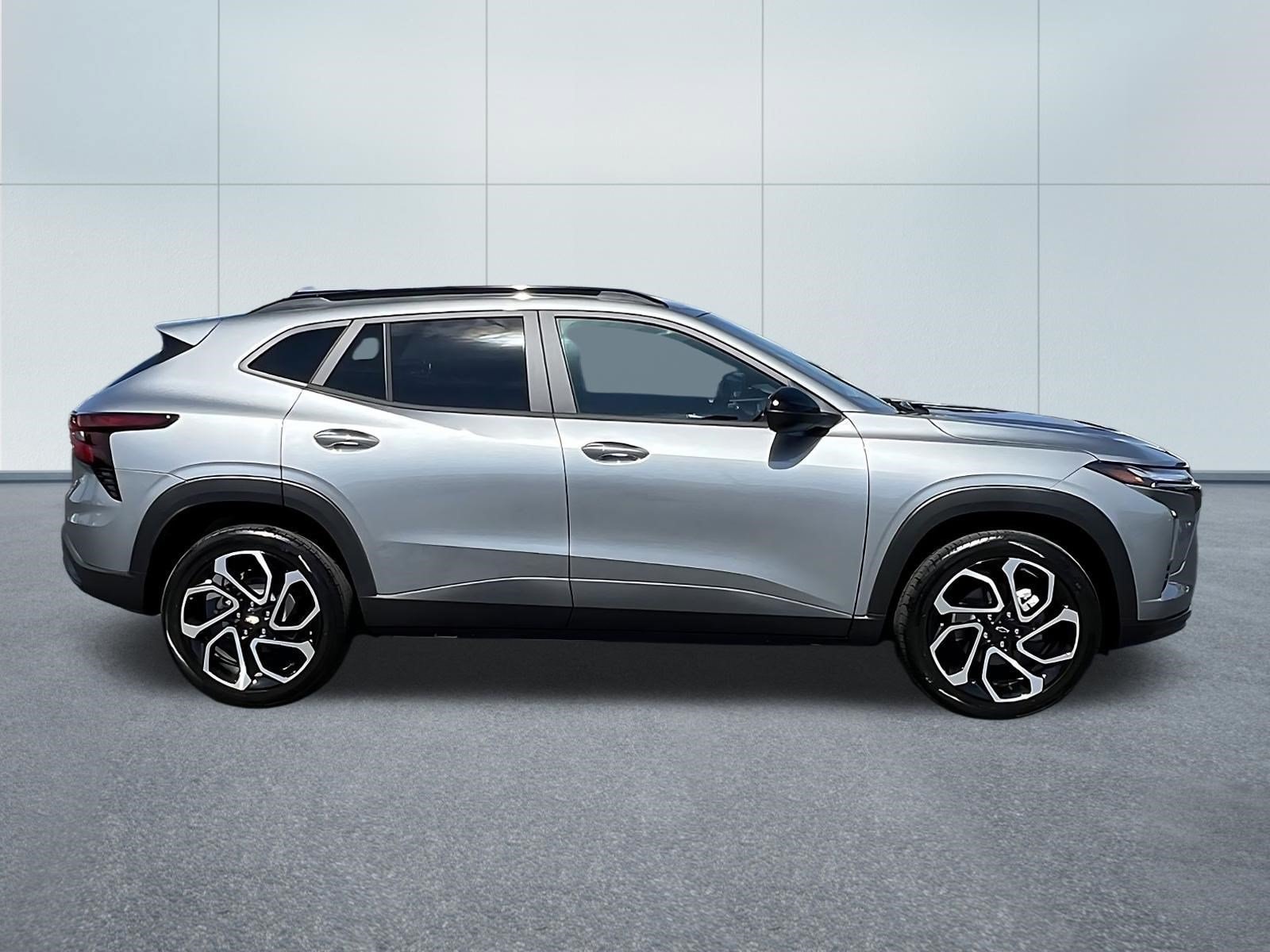 2026 Chevrolet Trax RS - Photo 7