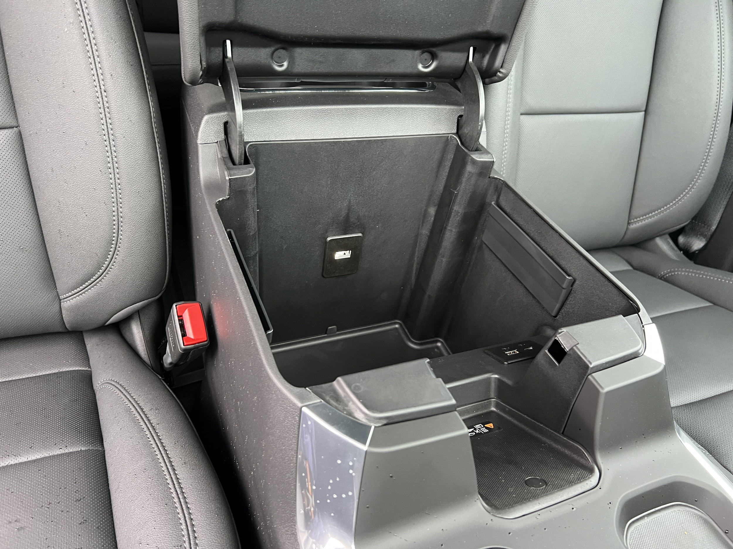 2026 GMC Sierra 1500 SLT - Photo 25