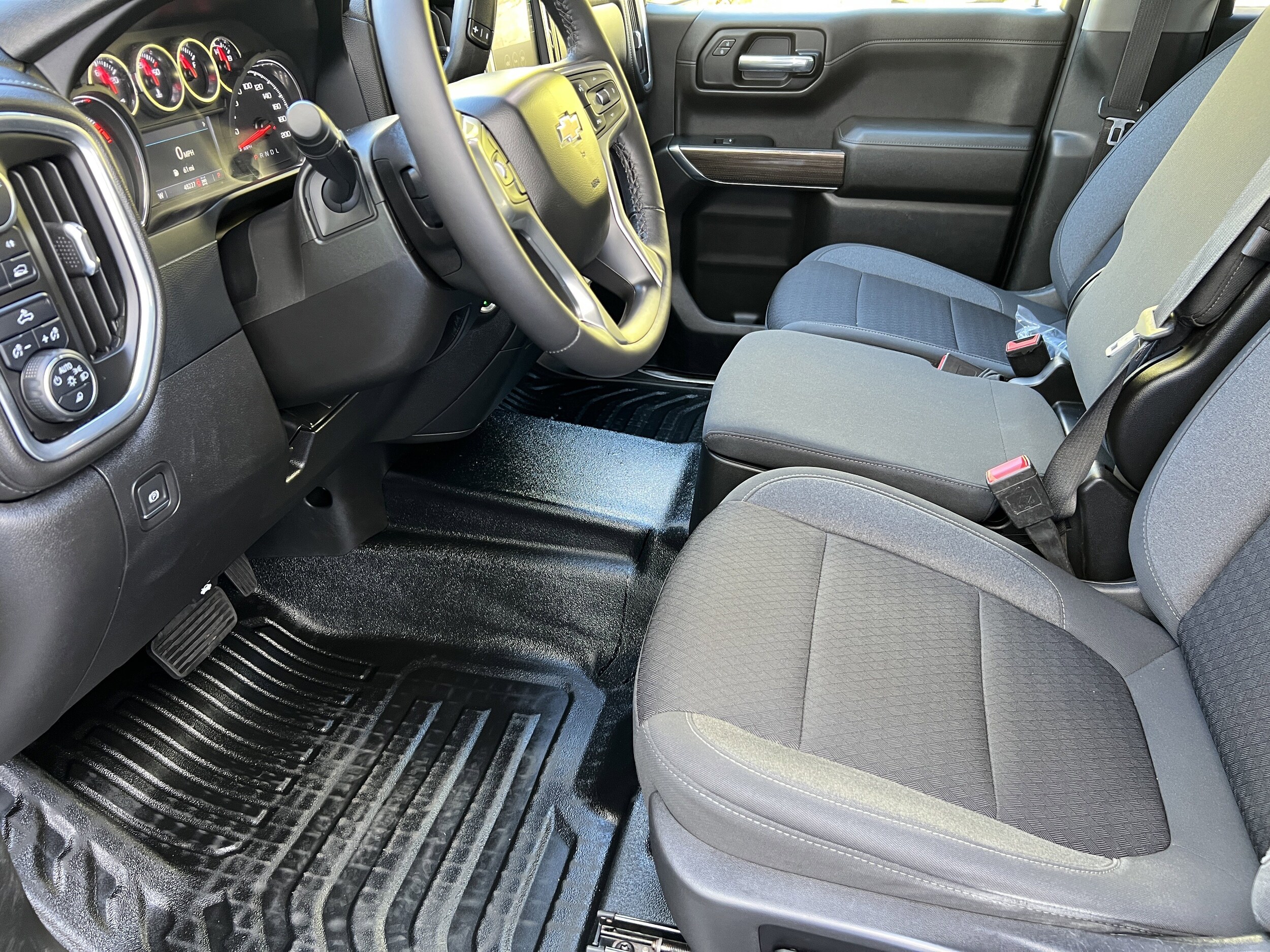 2022 Chevrolet Silverado 1500 Limited LT - Photo 13