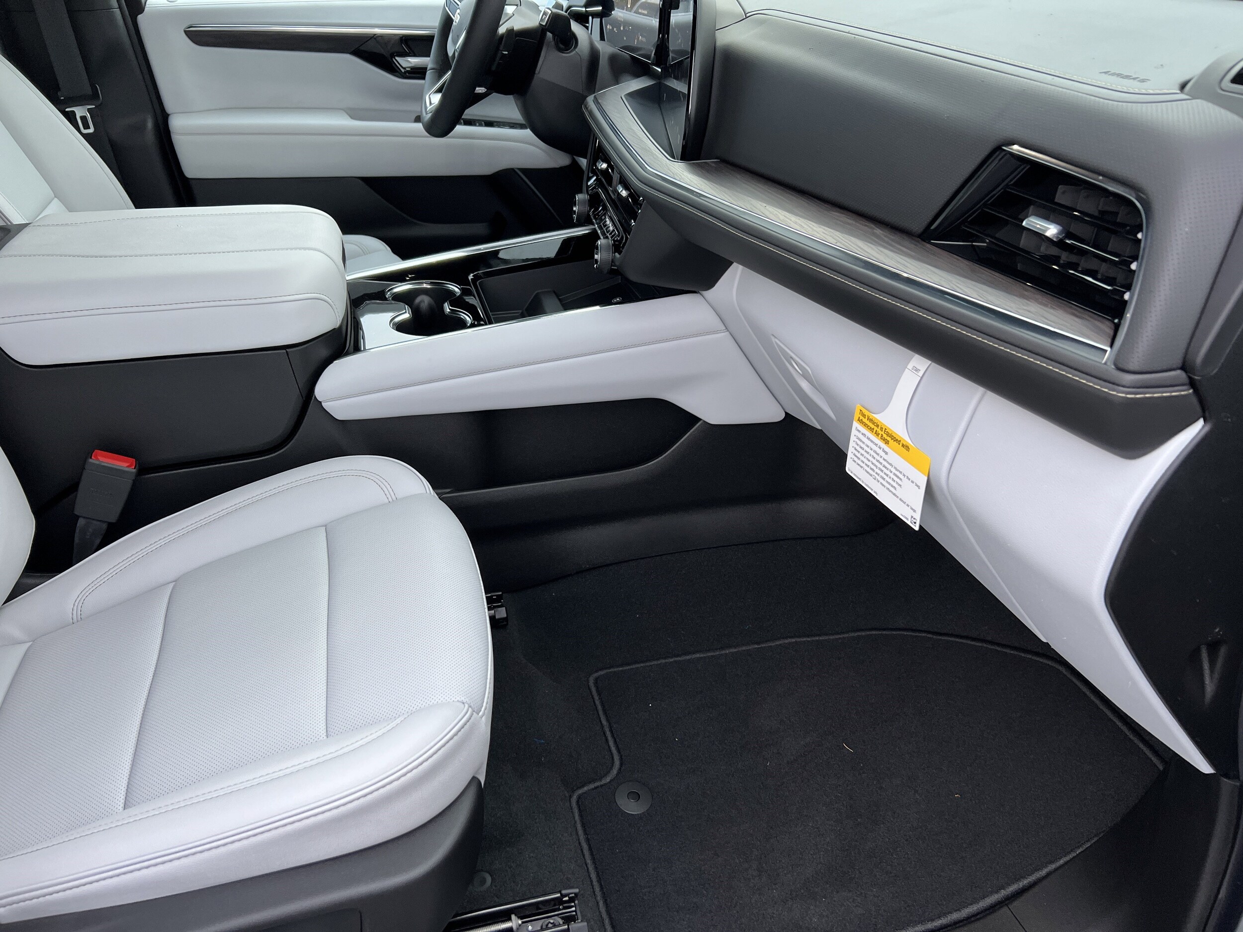 2026 Chevrolet Tahoe Premier - Photo 26